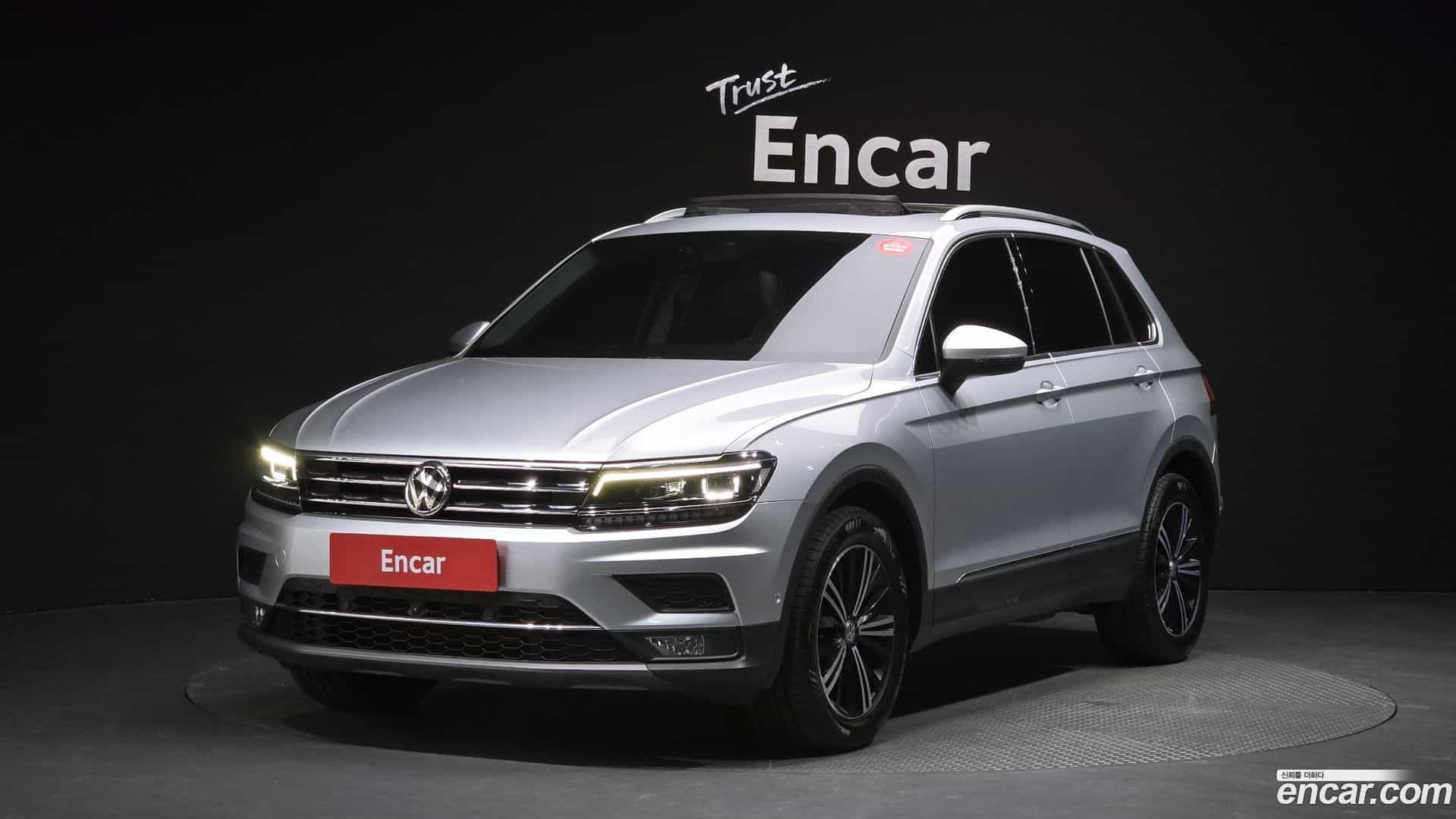Tiguan Volkswagen 2020.5-OUTER-001
