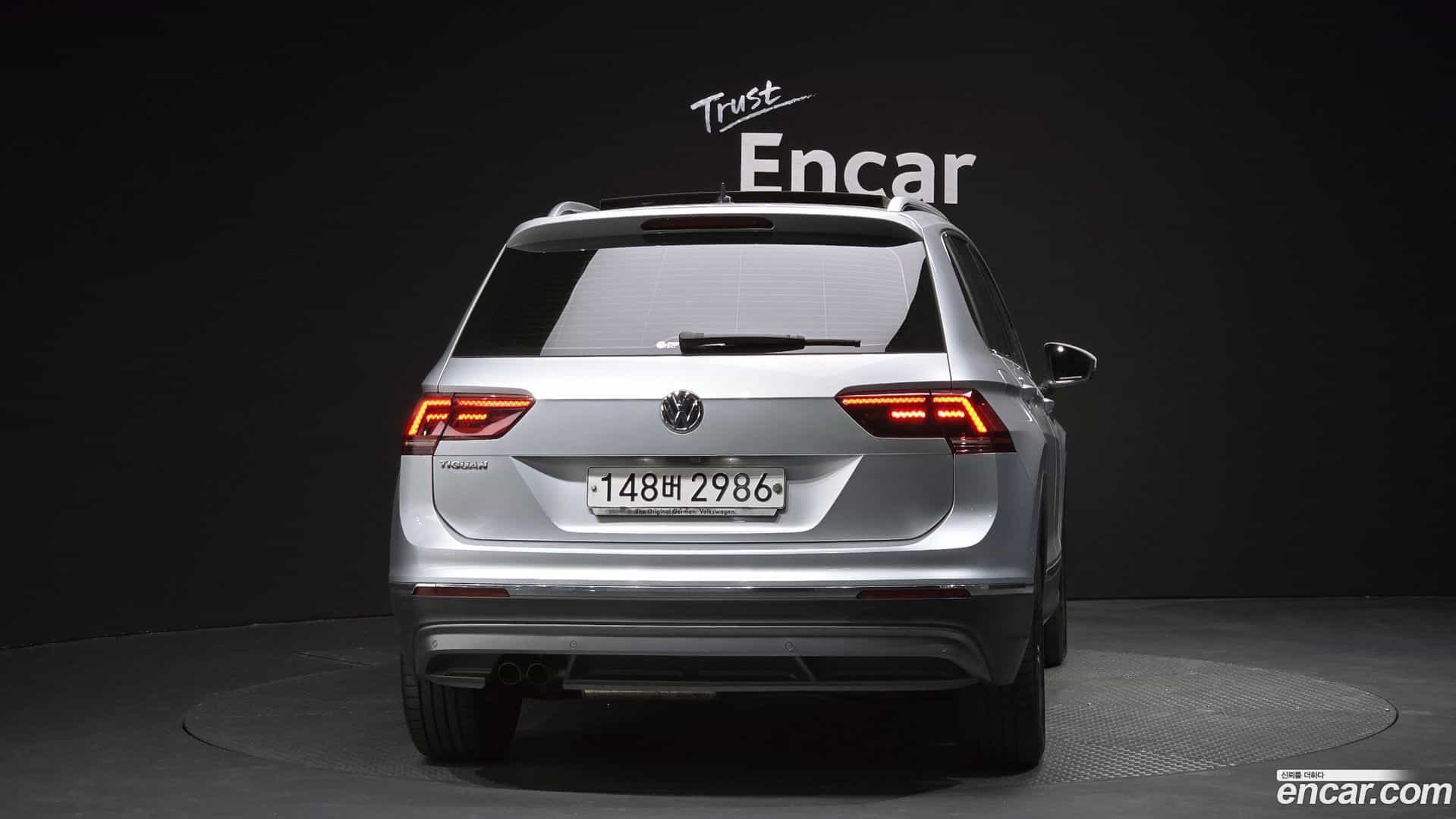 Tiguan Volkswagen 2020.5-OUTER-004