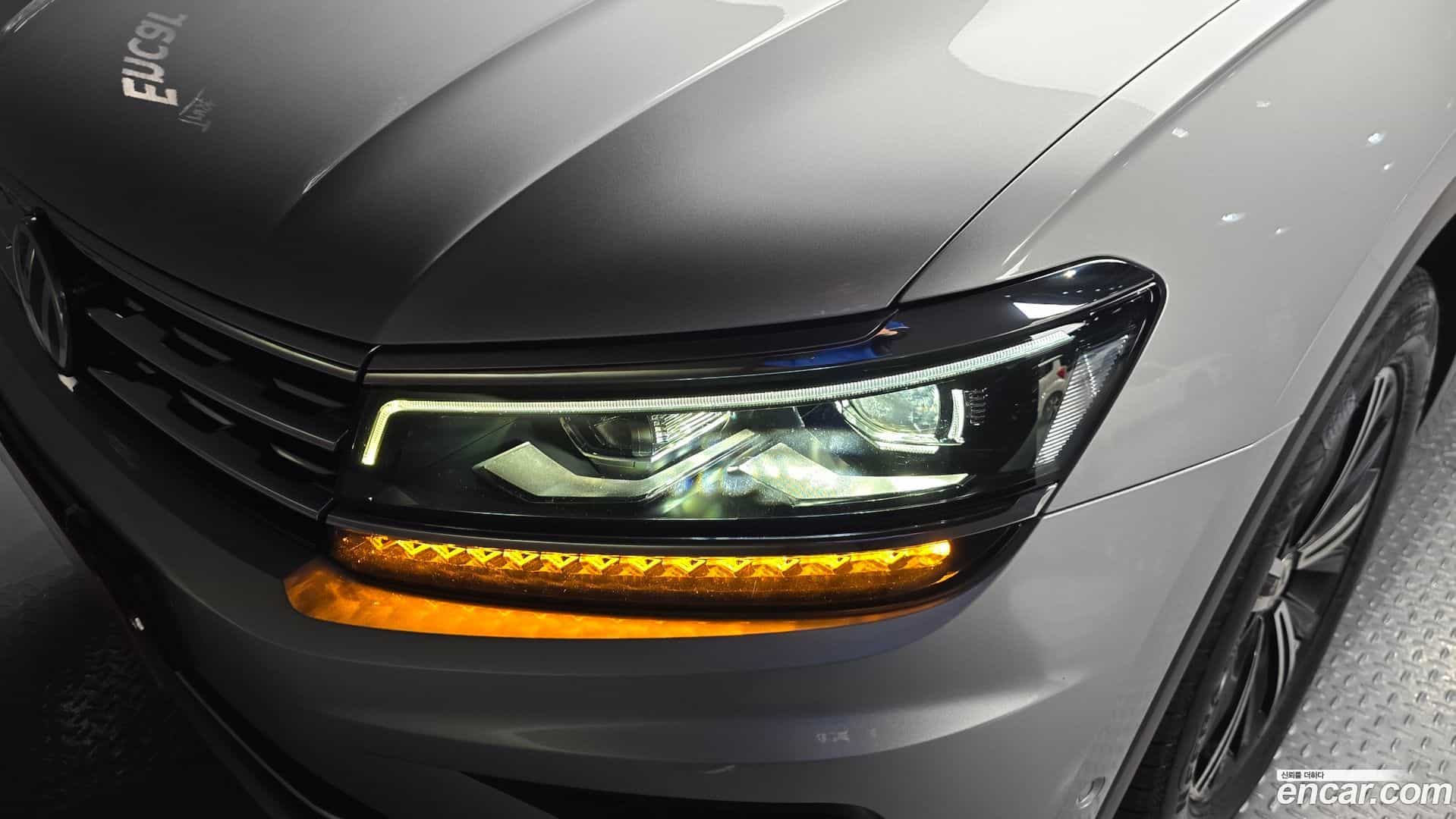Tiguan Volkswagen 2020.5-OUTER-032