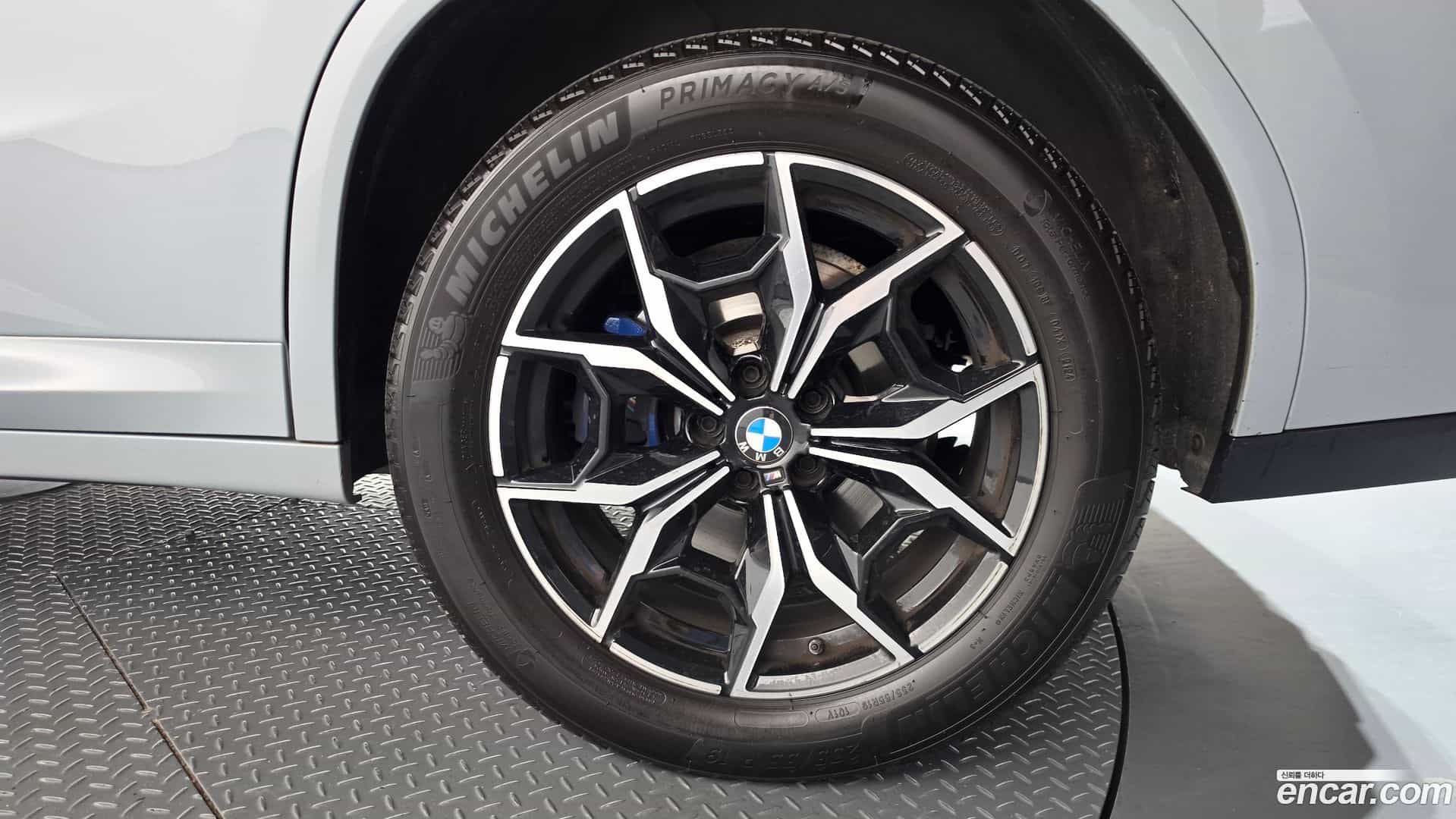 X4 BMW 2023.0-OUTER-031