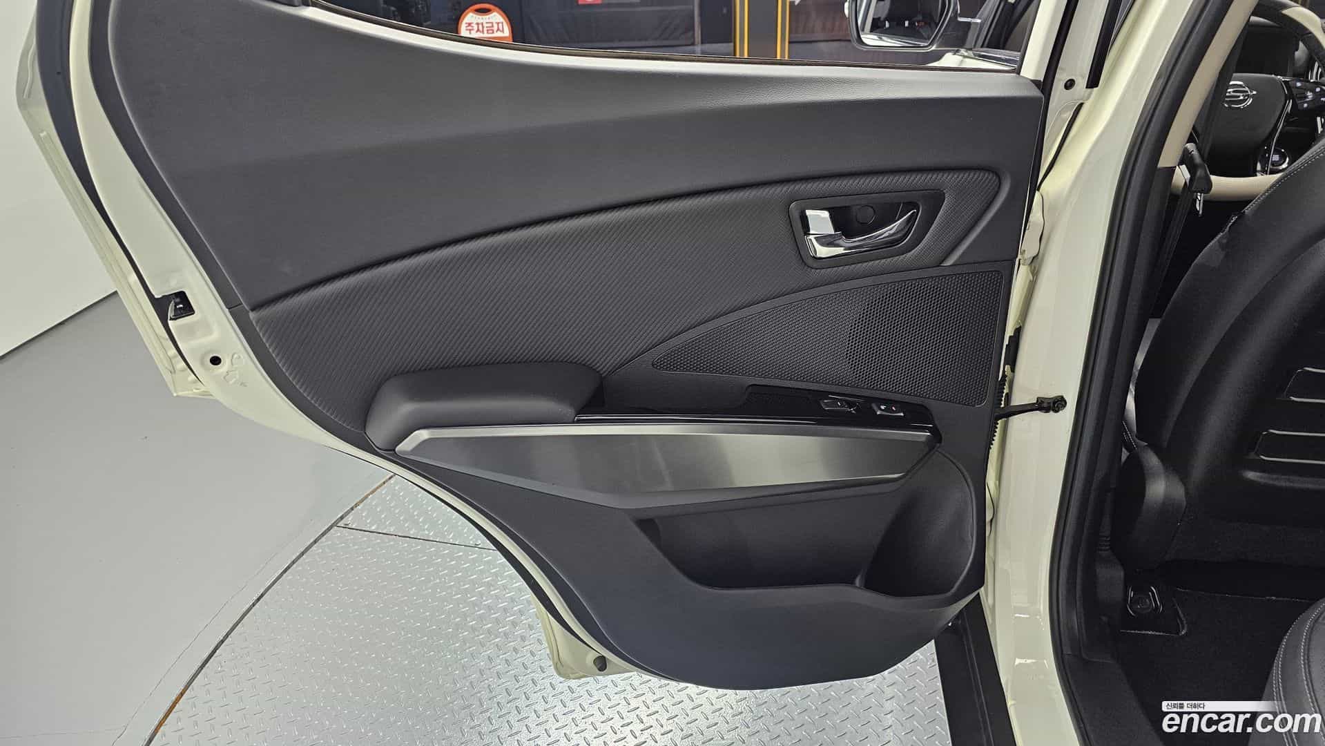 TIBOLI KG Mobility 2023.0-INNER-035