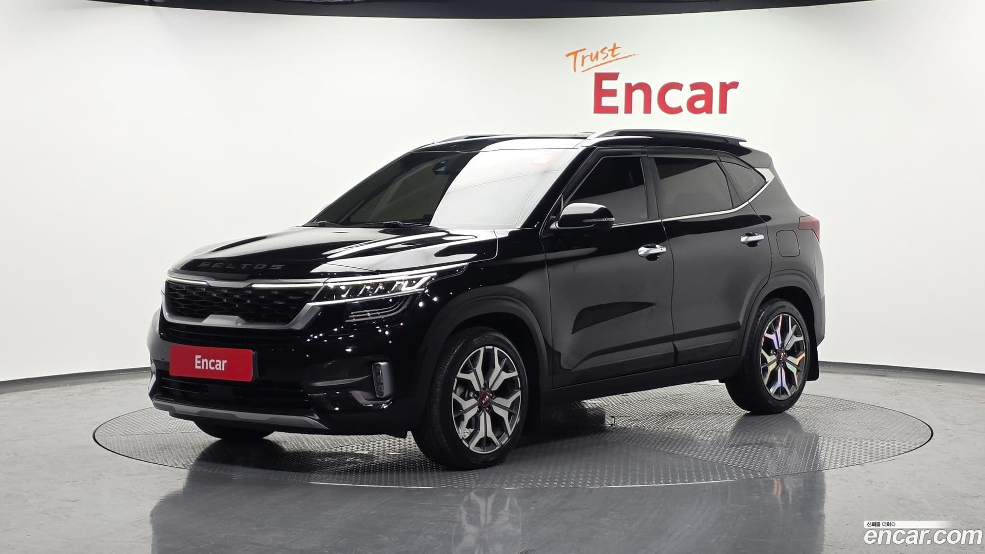 Main__Slider__Photo:Seltos Kia 2019.9-0