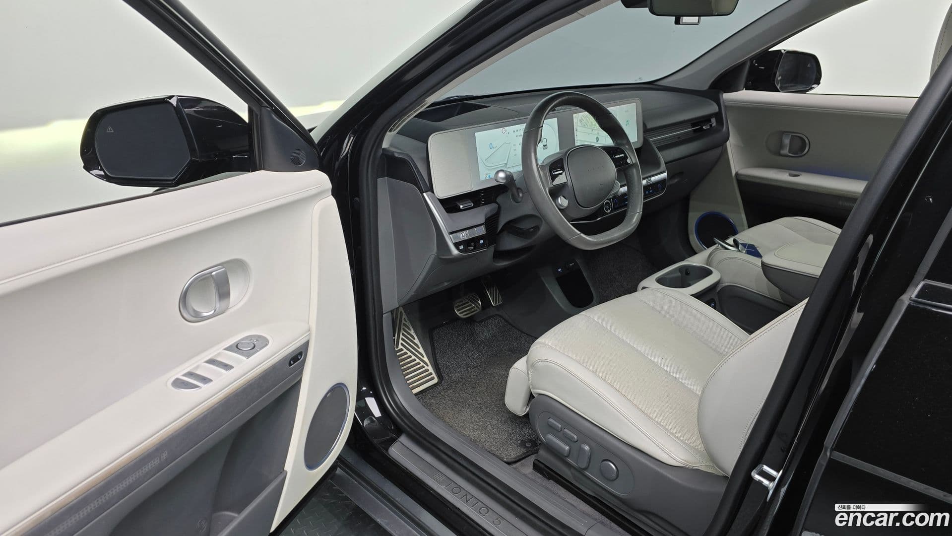 Main__Slider__Photo:Ioniq5 Hyundai 2022.1-9