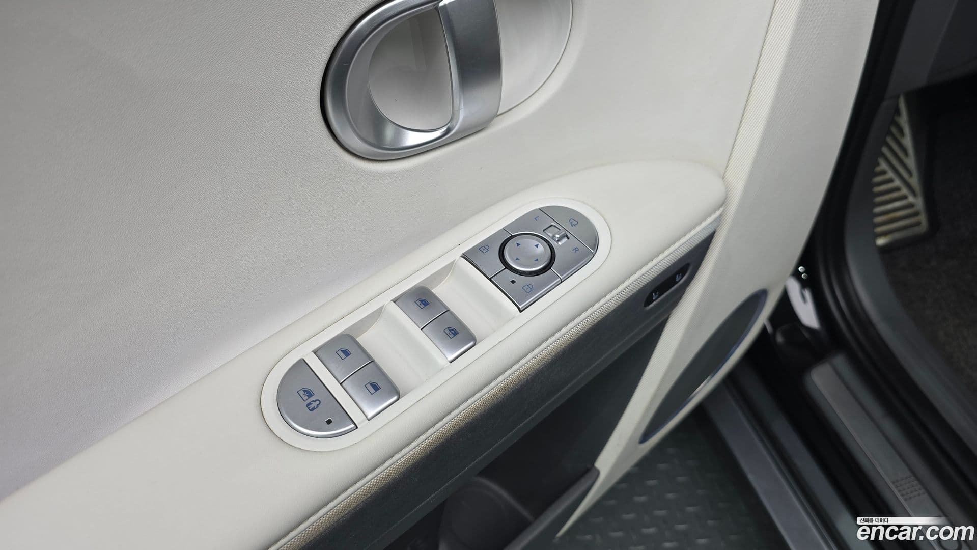 Main__Slider__Photo:Ioniq5 Hyundai 2022.1-14