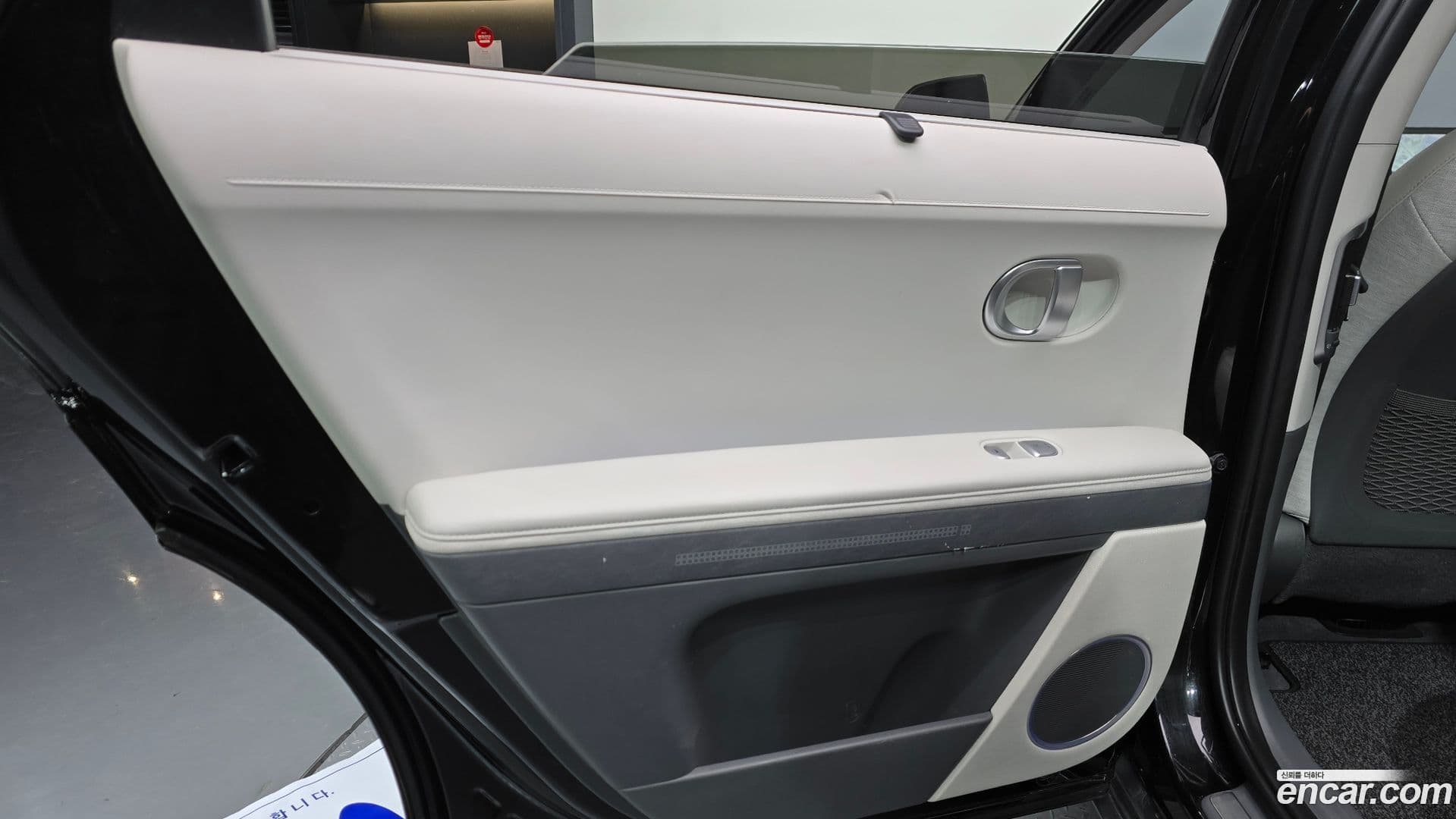 Main__Slider__Photo:Ioniq5 Hyundai 2022.1-24
