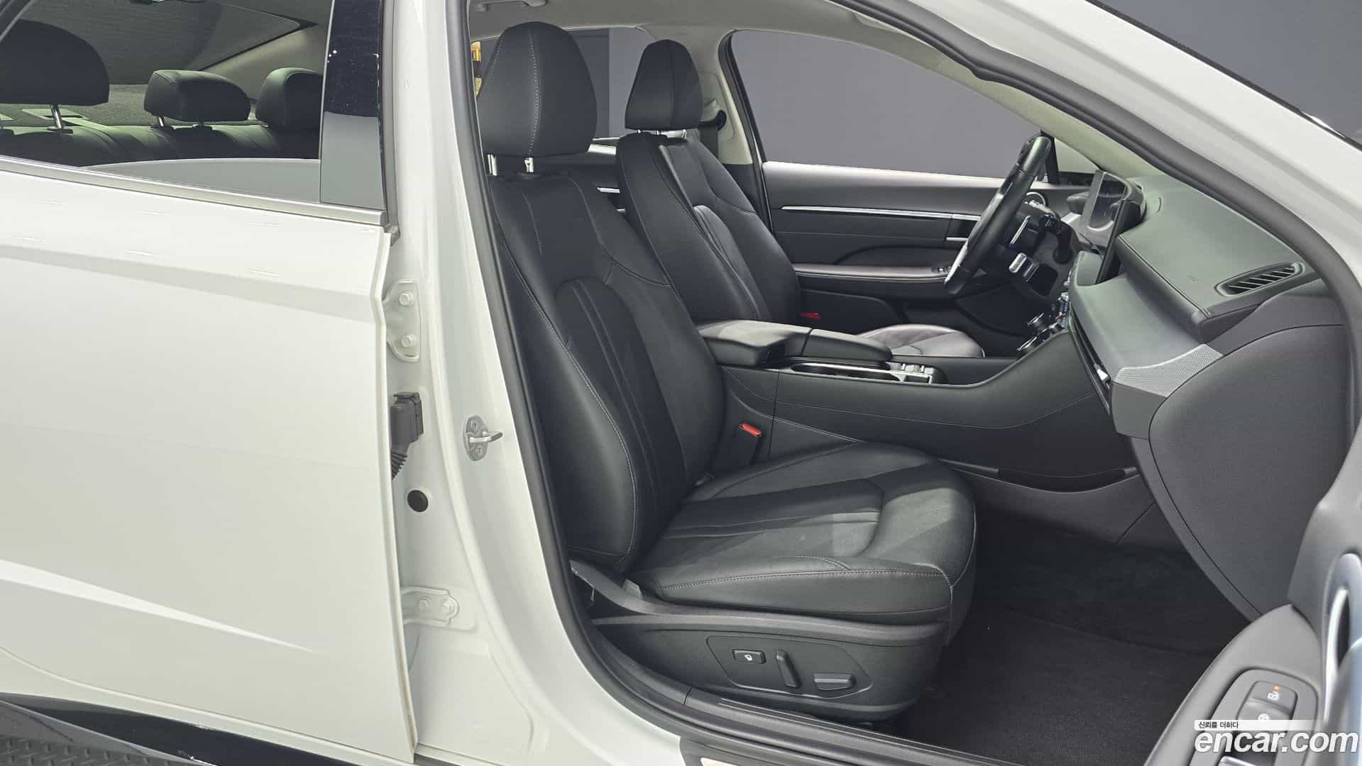 Sonata Hyundai 2024.9-INNER-036
