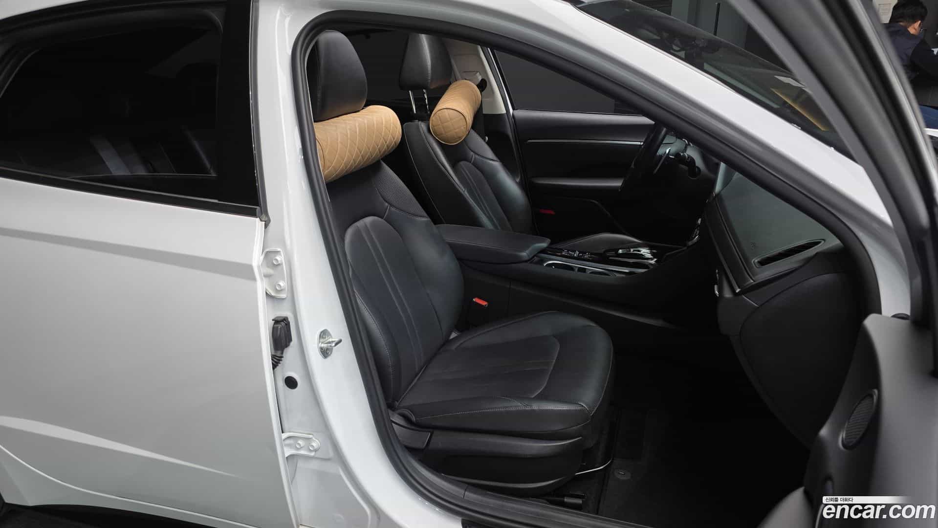 Sonata Hyundai 2019.3-OPTION-016