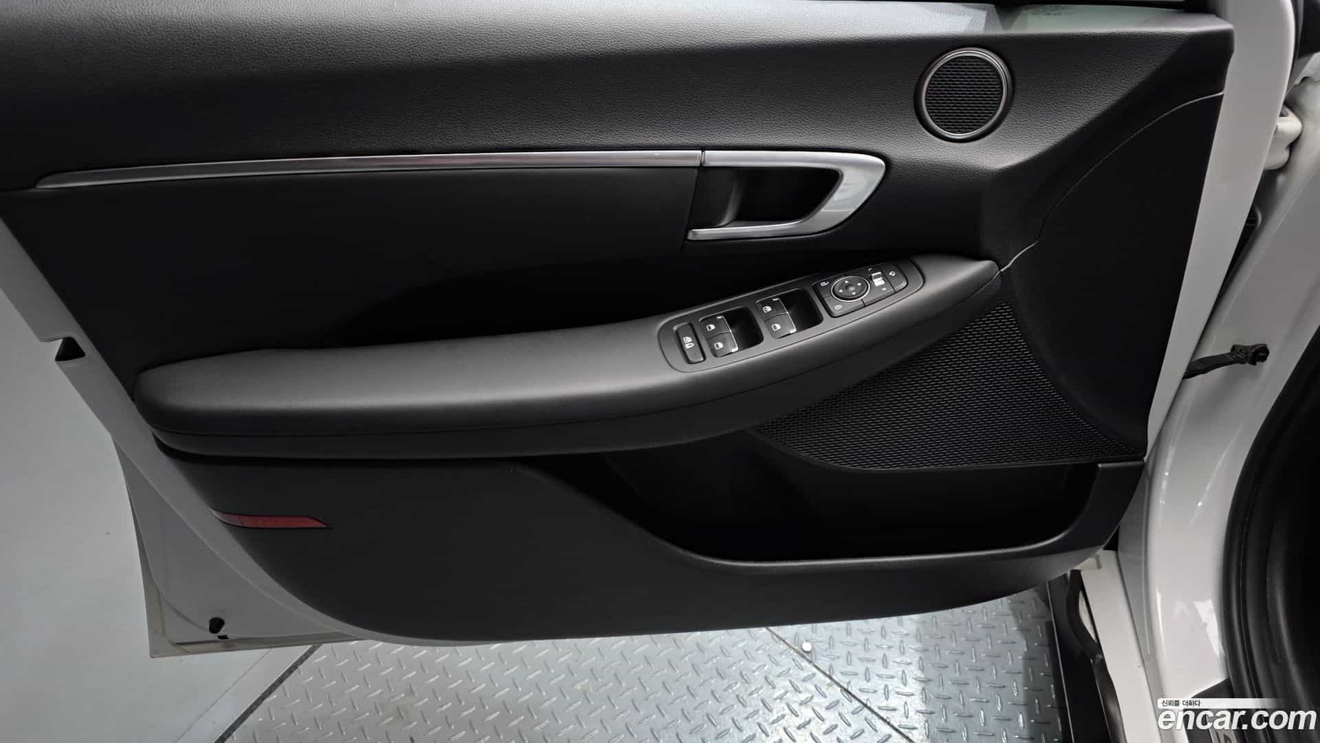Sonata Hyundai 2019.3-INNER-034