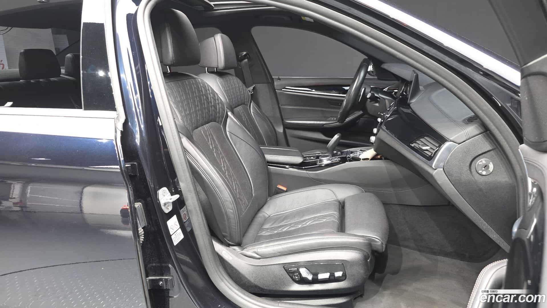 5-Series BMW 2018.4-OPTION-015