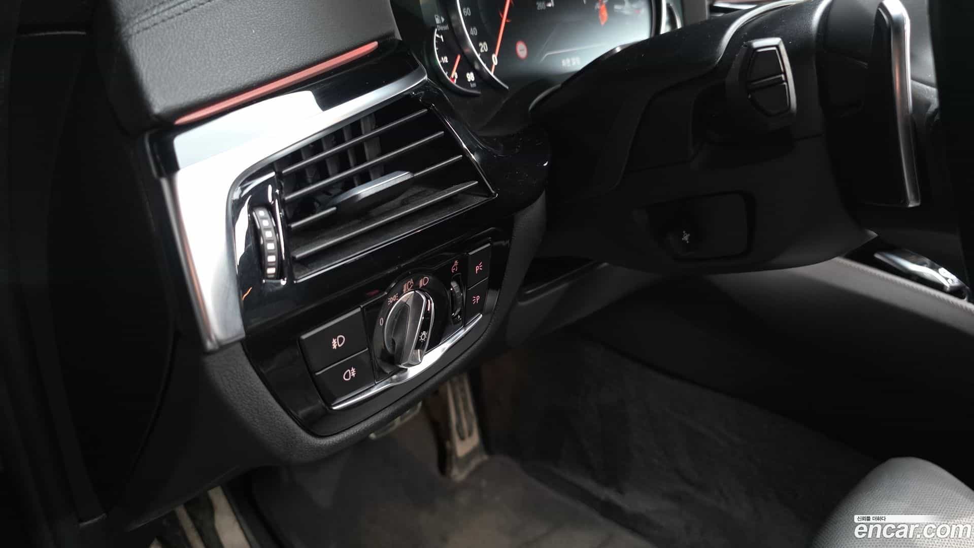 5-Series BMW 2018.4-OPTION-050