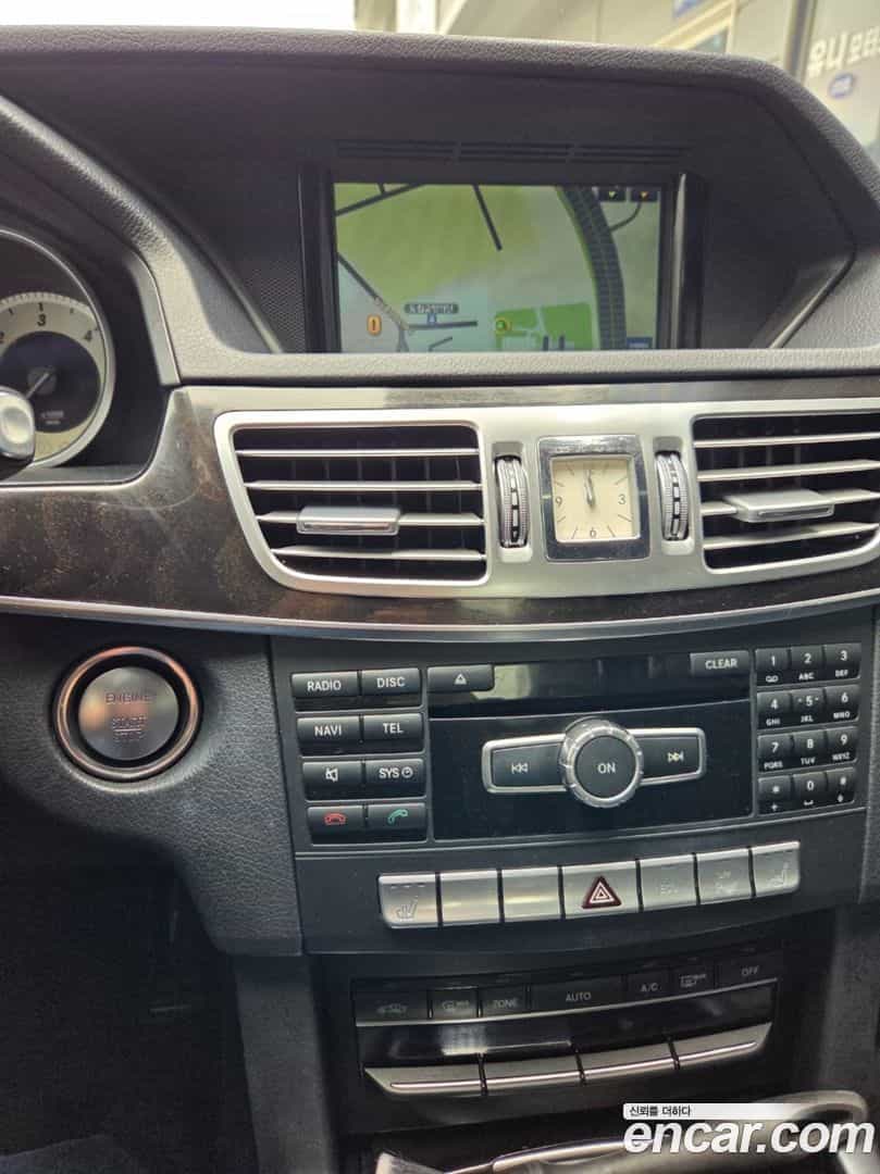 E-Class Mercedes-Benz 2015.1-OPTION-018