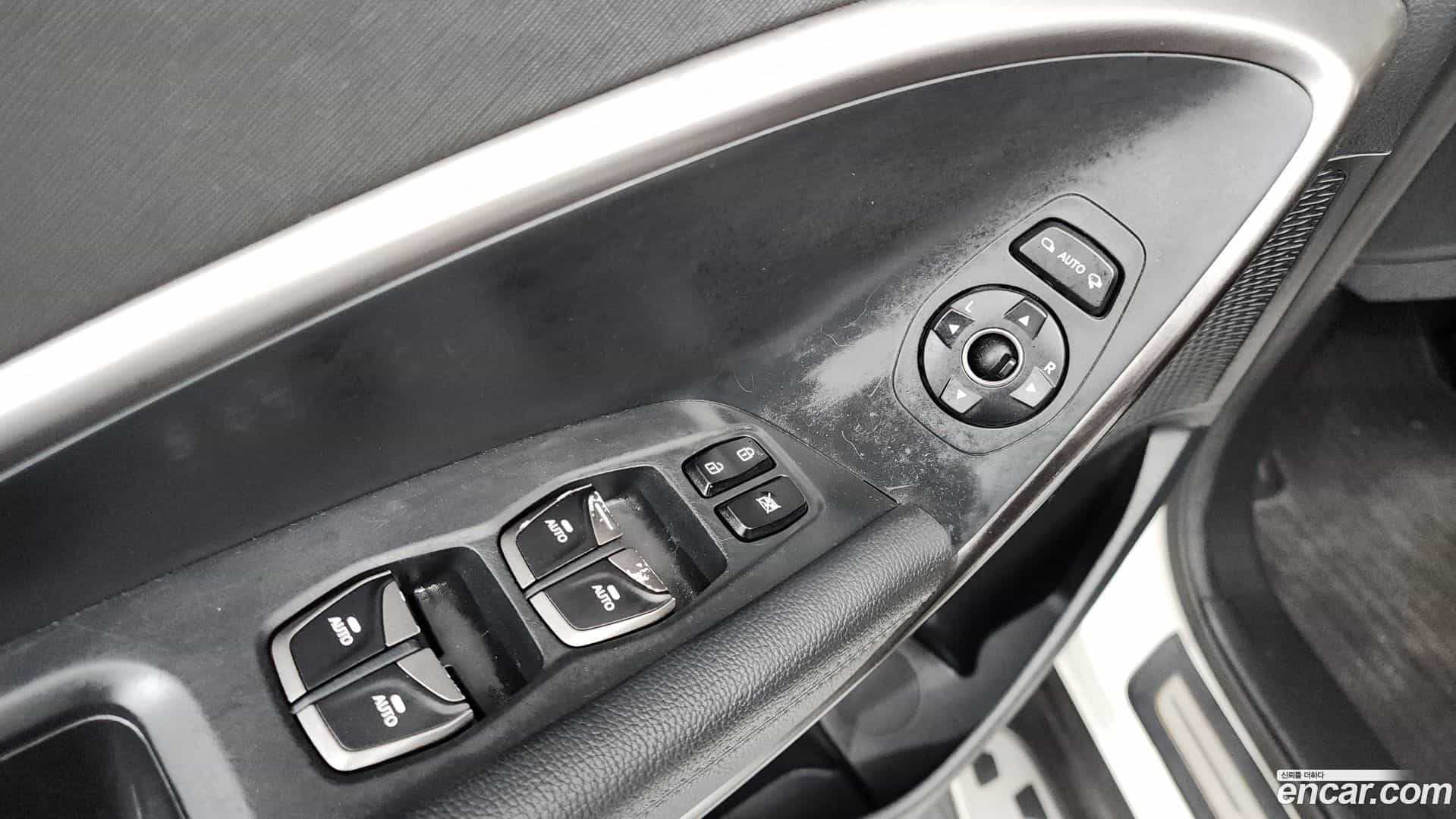Maxcruz Hyundai 2016.4-OPTION-049