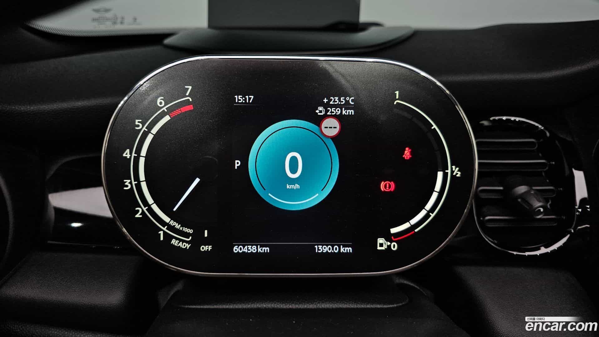 Cooper Convertible Mini 2024.2-INNER-008