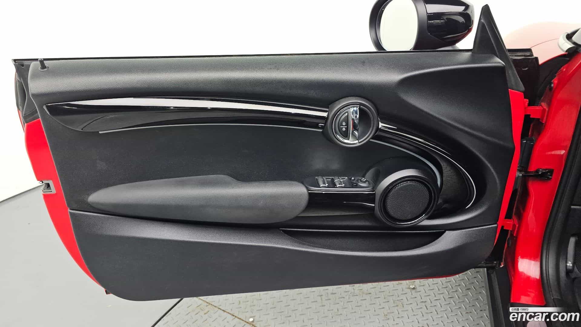 Cooper Convertible Mini 2024.2-INNER-034