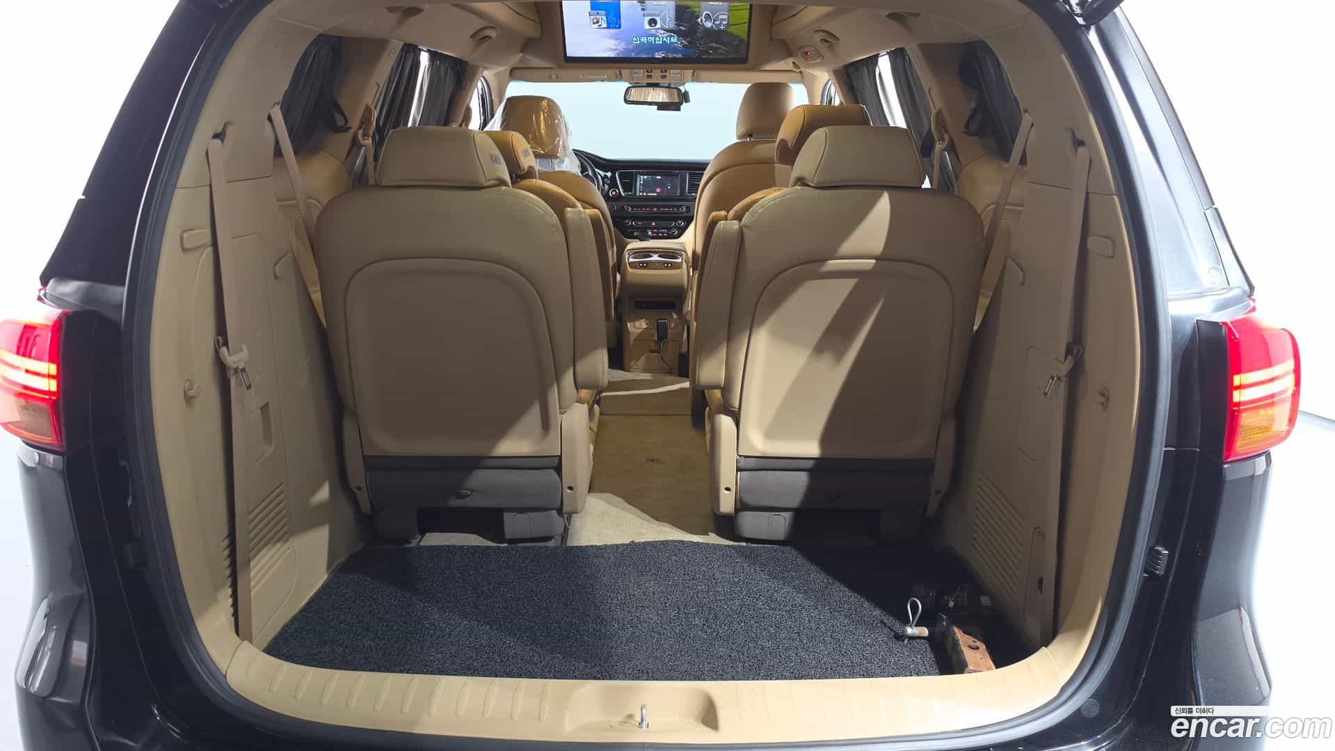 Canival Kia 2016.4-OPTION-024