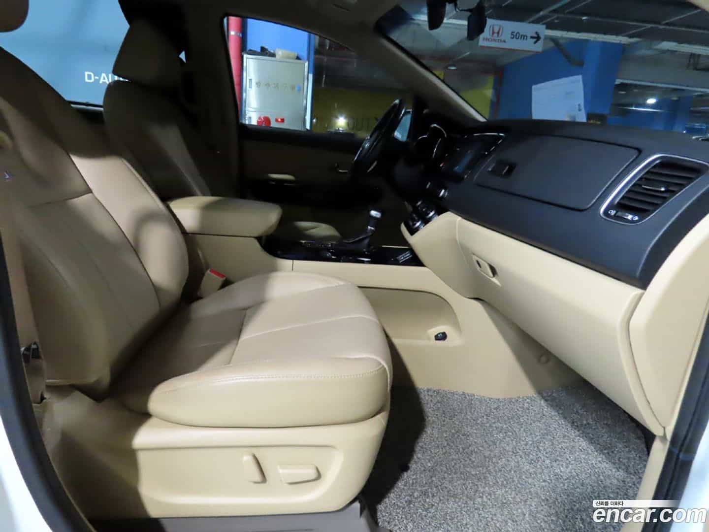 Canival Kia 2018.9-INNER-008