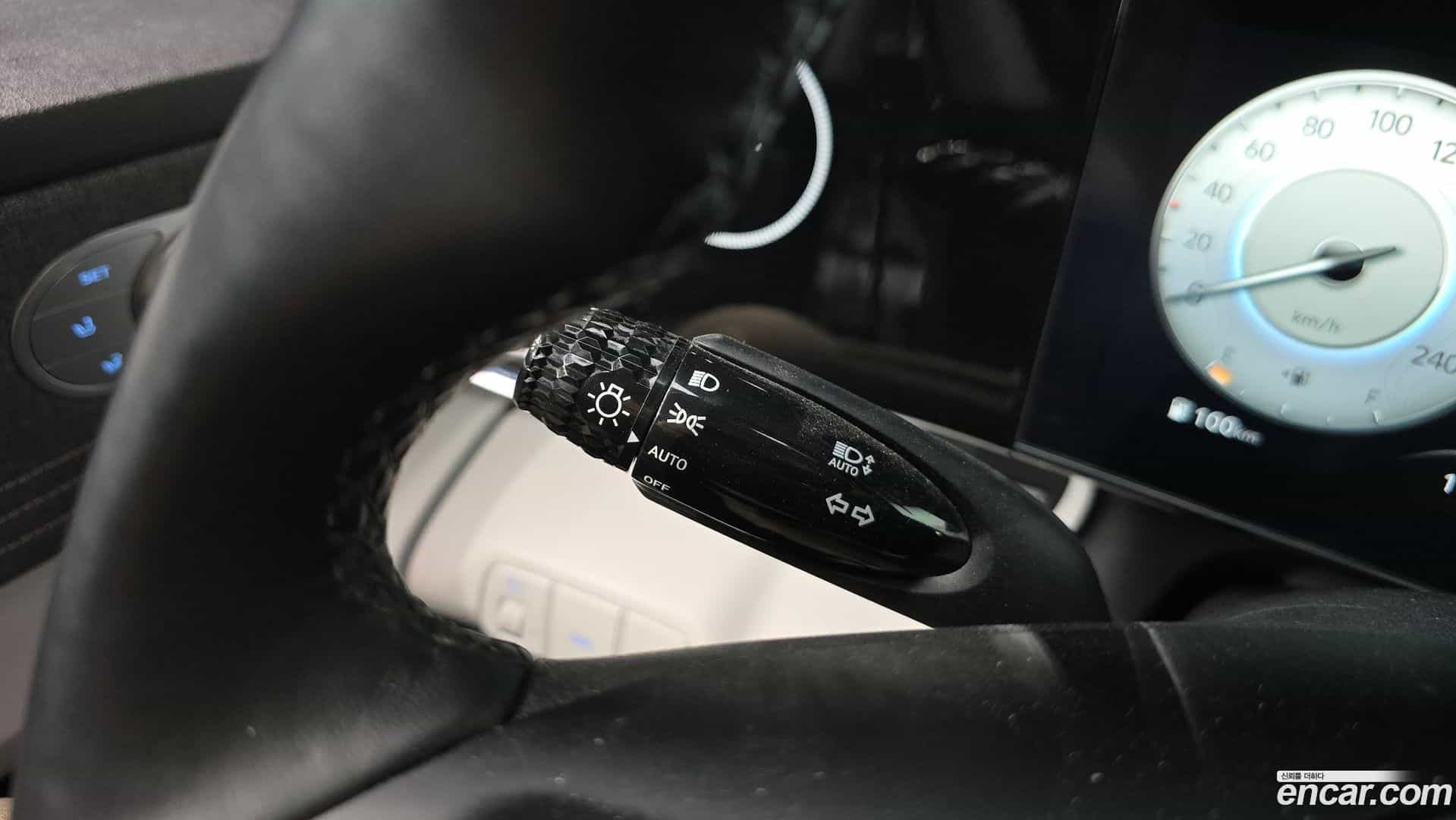 AVANTE Hyundai 2021.11-OPTION-042