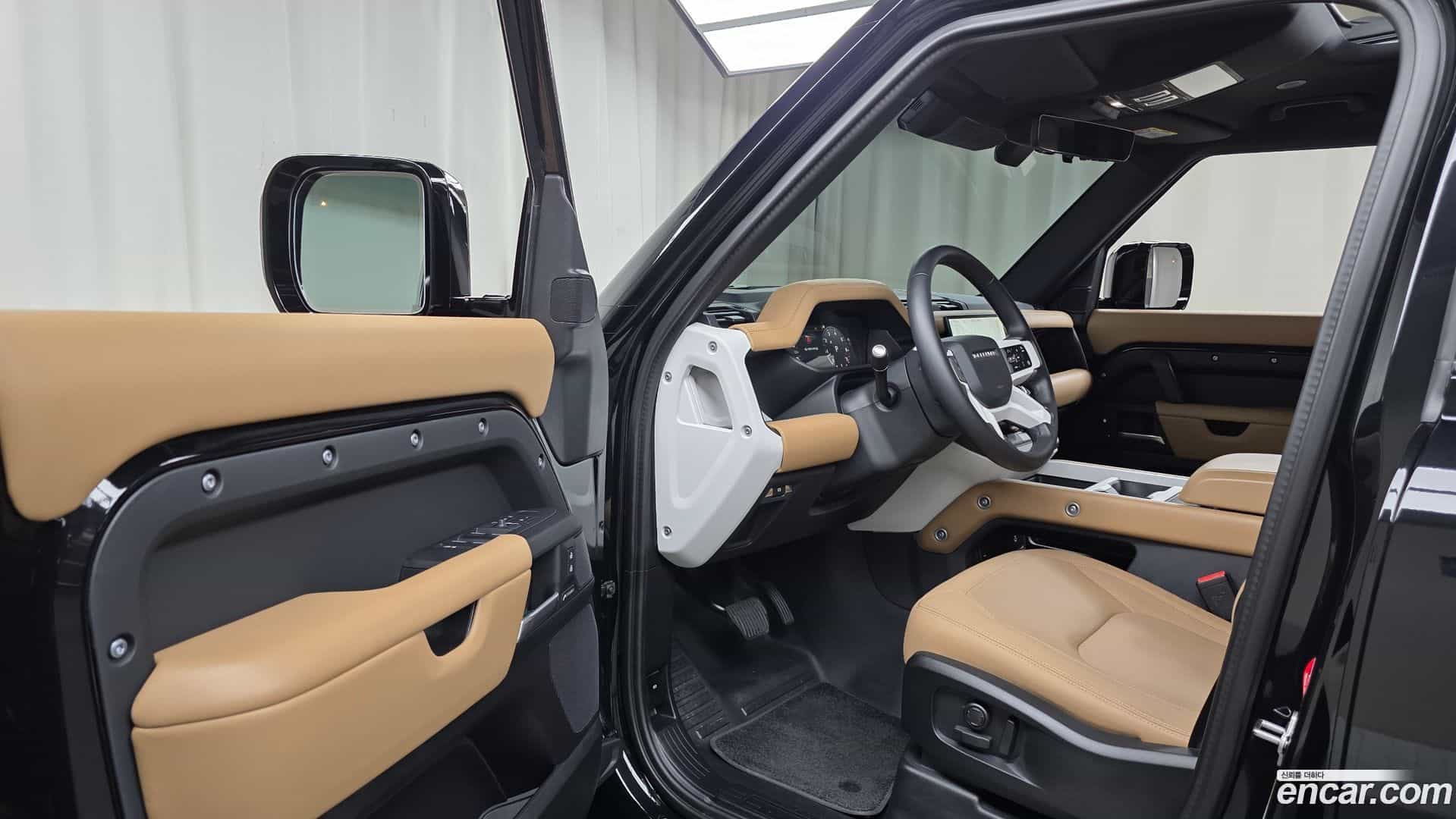 Defender Land Rover 2025.9-INNER-010
