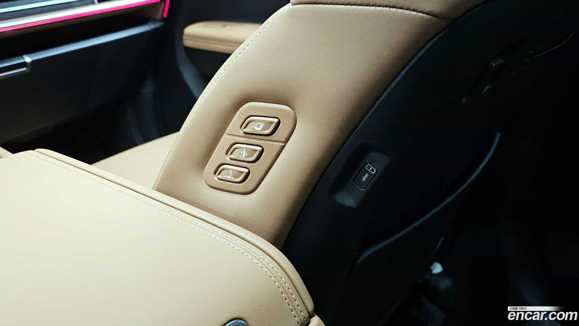 Santafe Hyundai 2023.10-OPTION-043