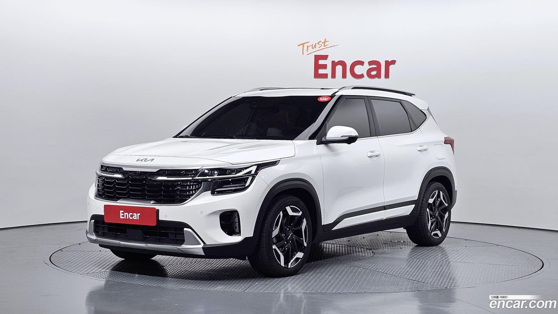 Main__Slider__Photo:Seltos Kia 2023.1-0
