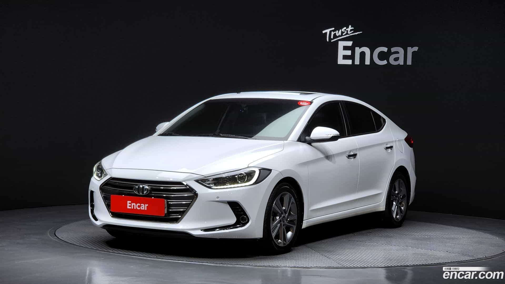 AVANTE Hyundai 2017.6-OUTER-001