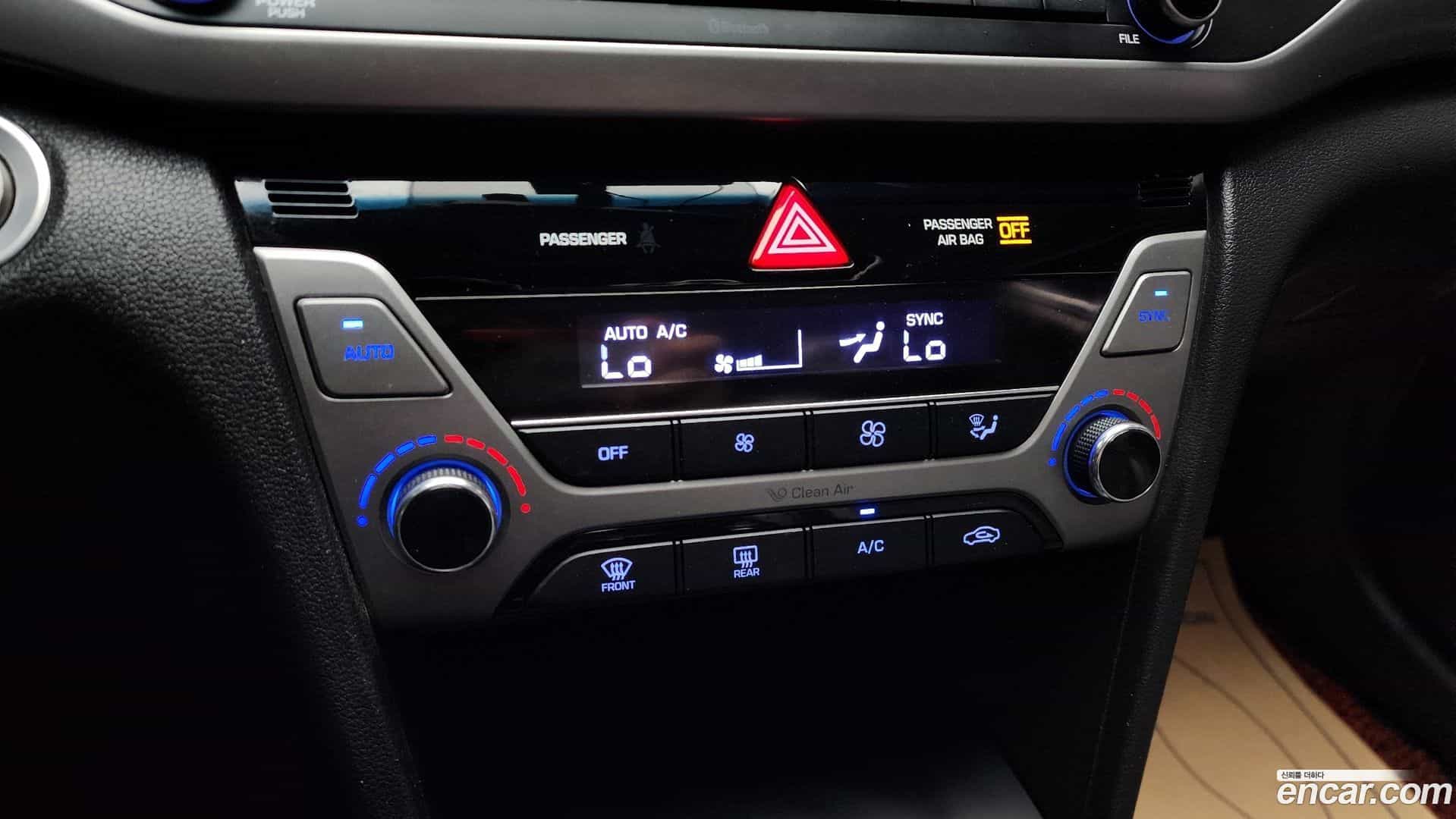 AVANTE Hyundai 2017.6-OPTION-021