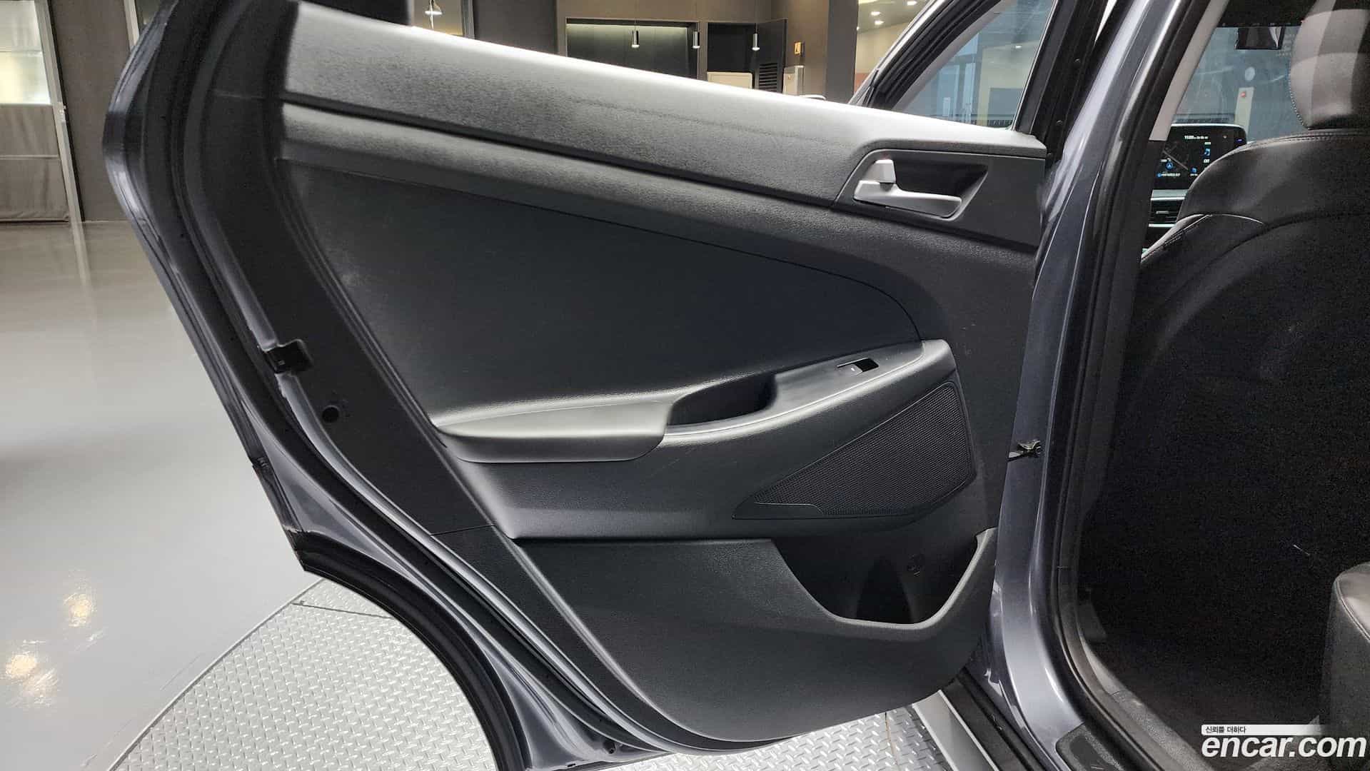 Tucson Hyundai 2020.5-INNER-035