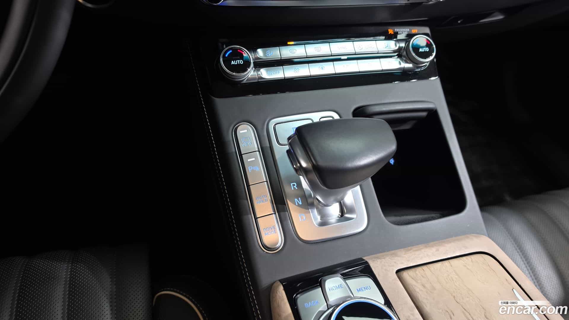 G90 Genesis 2019.8-INNER-009
