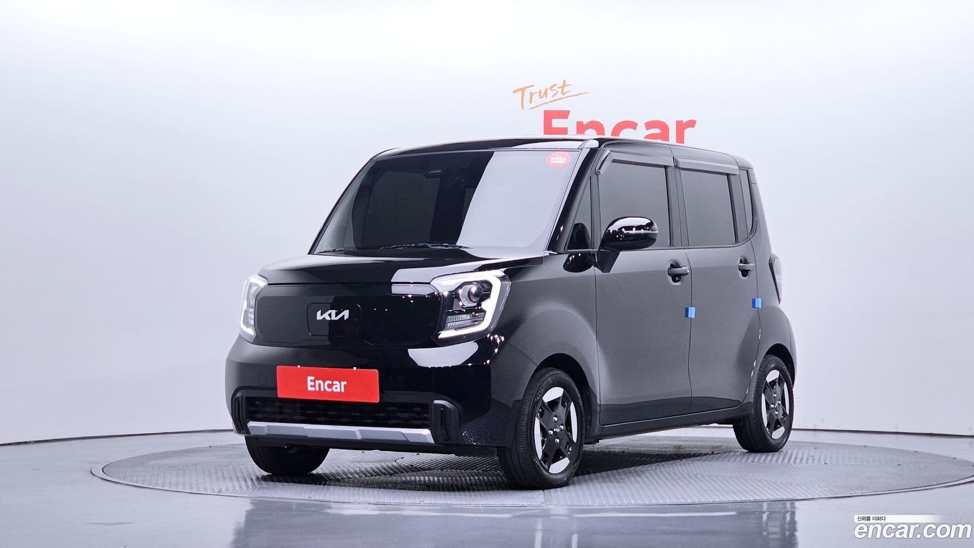 Main__Slider__Photo:RAY Kia 2024.3-0