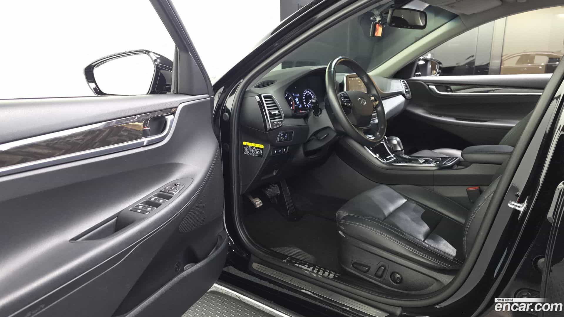 Grandeur Hyundai 2017.10-INNER-010