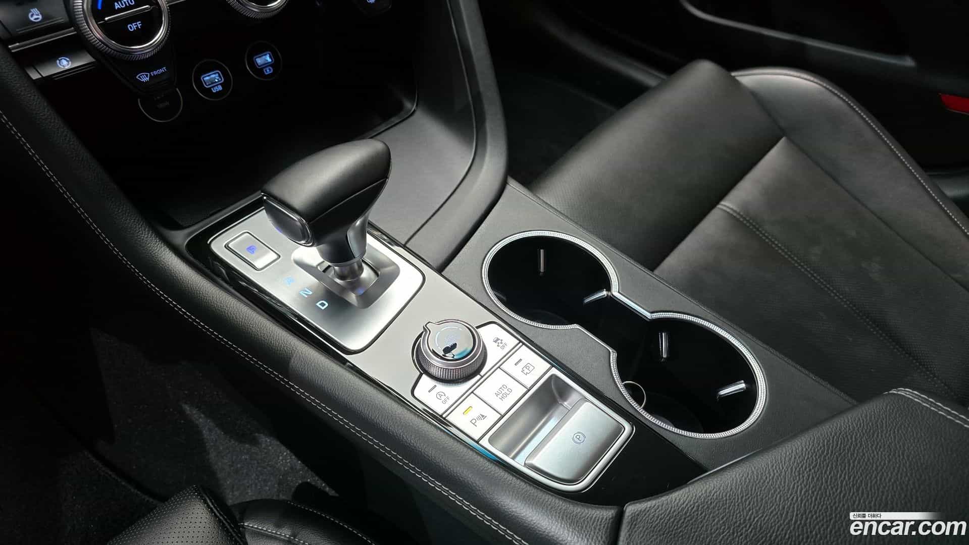 G70 Genesis 2021.5-INNER-009