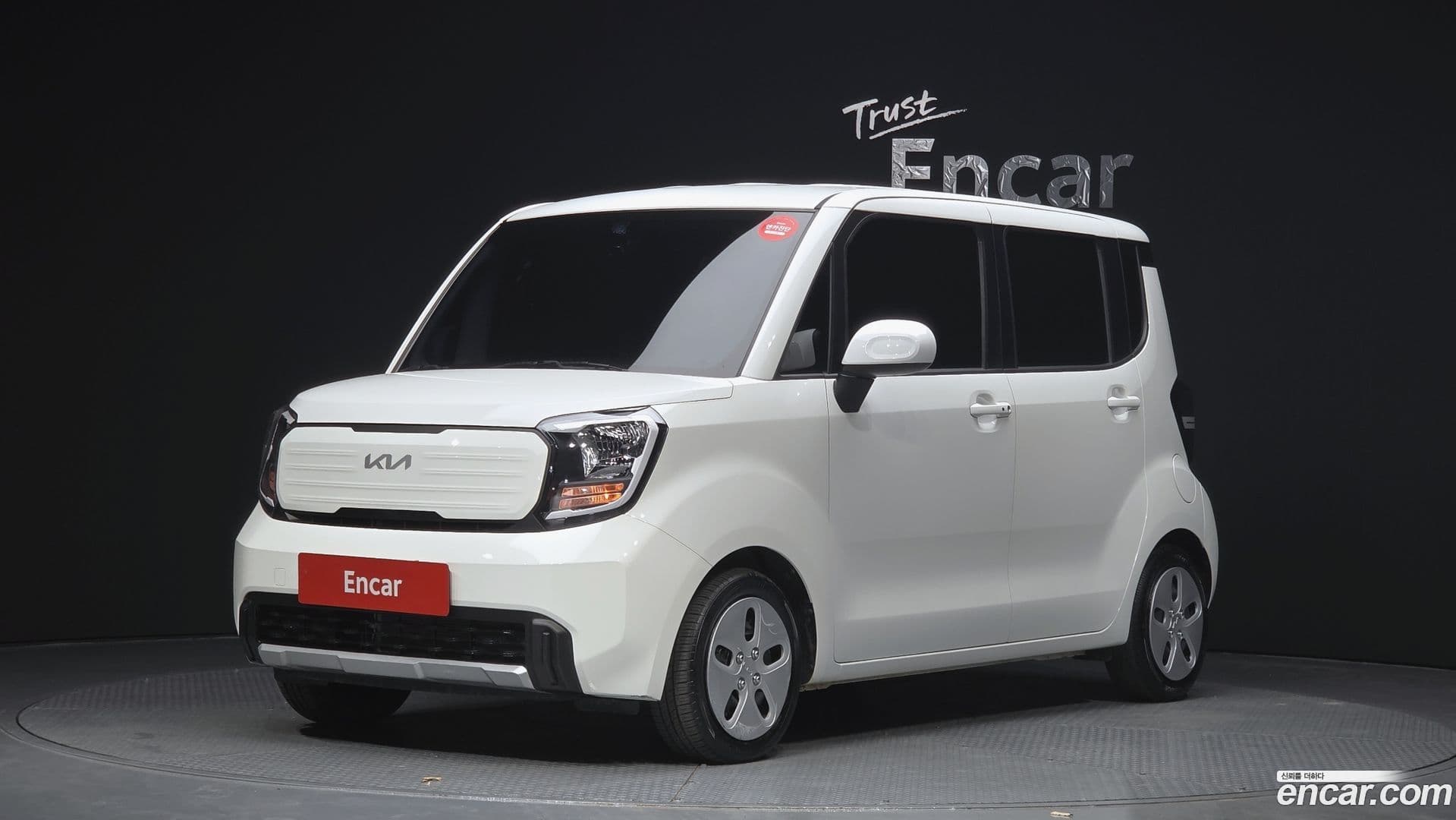 Main__Slider__Photo:RAY Kia 2023.3-0