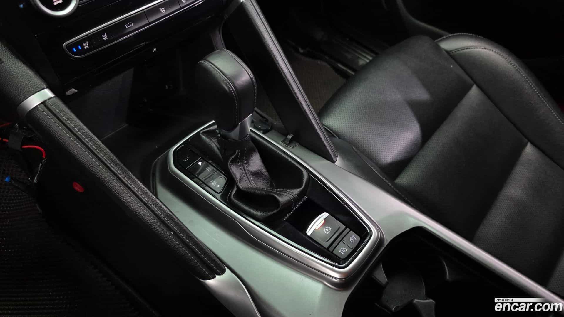 QM6 Renault Korea 2023.2-INNER-009