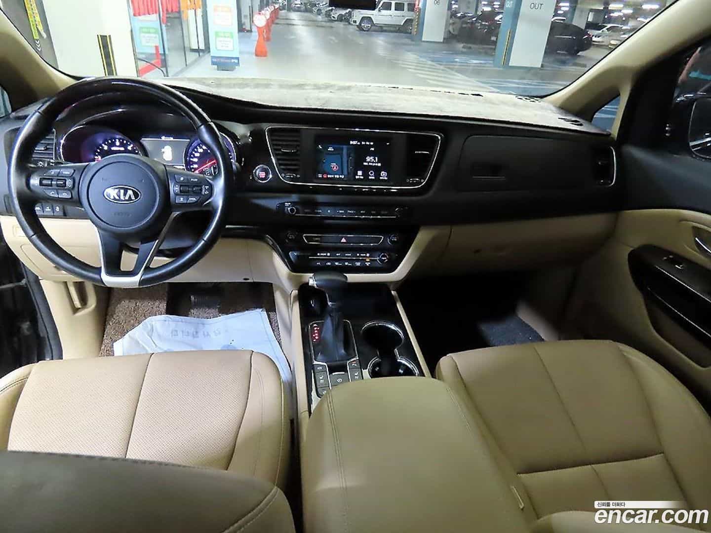 Canival Kia 2018.9-INNER-010