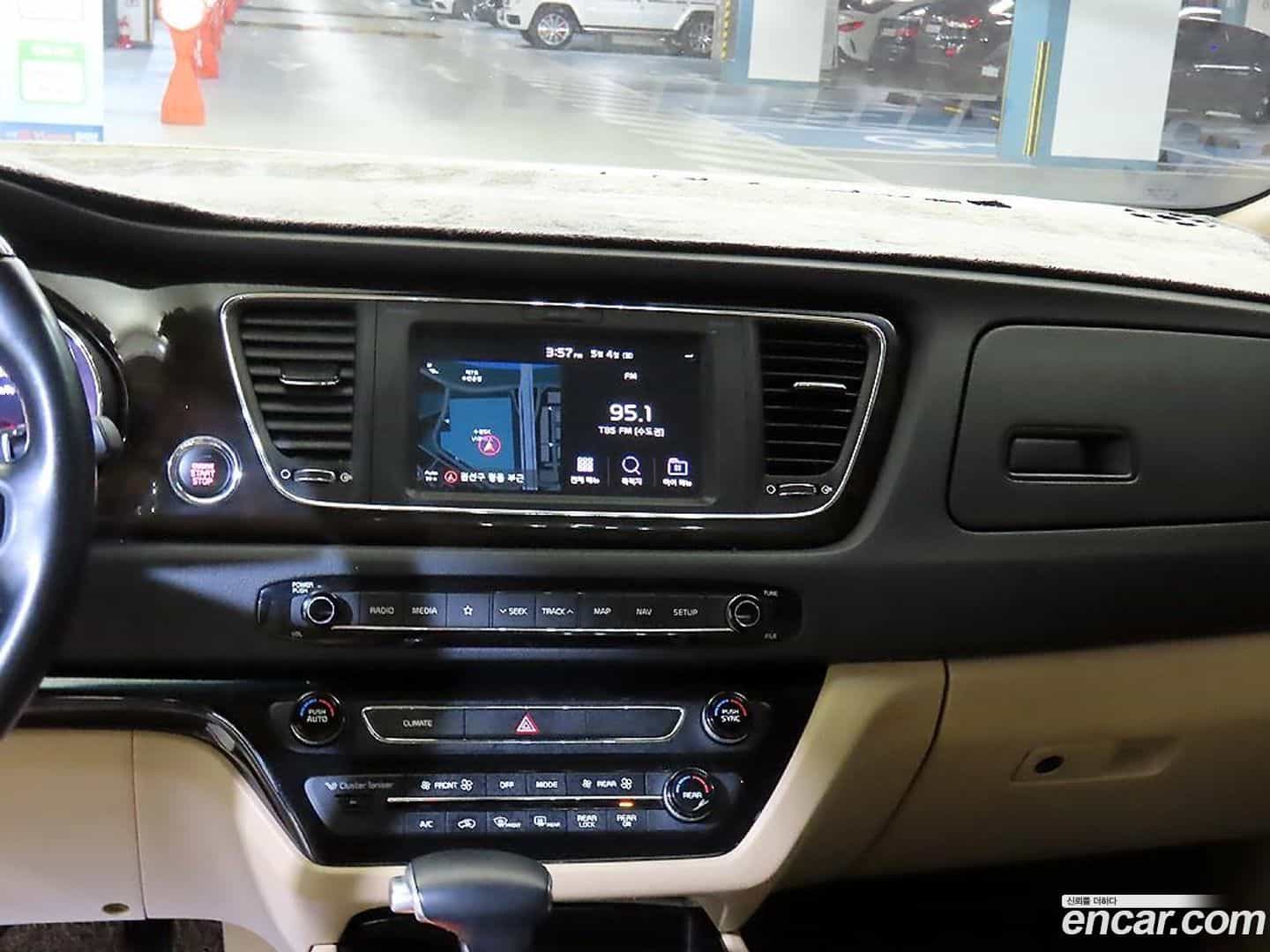 Canival Kia 2018.9-OPTION-015