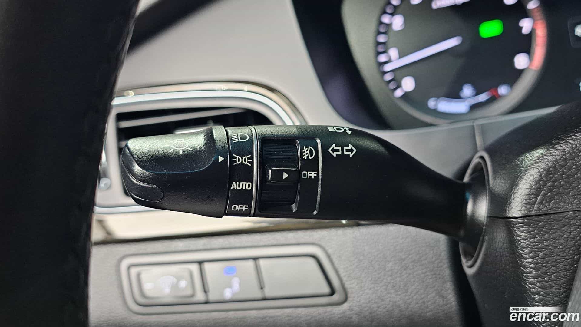 Sonata Hyundai 2017.2-OPTION-017