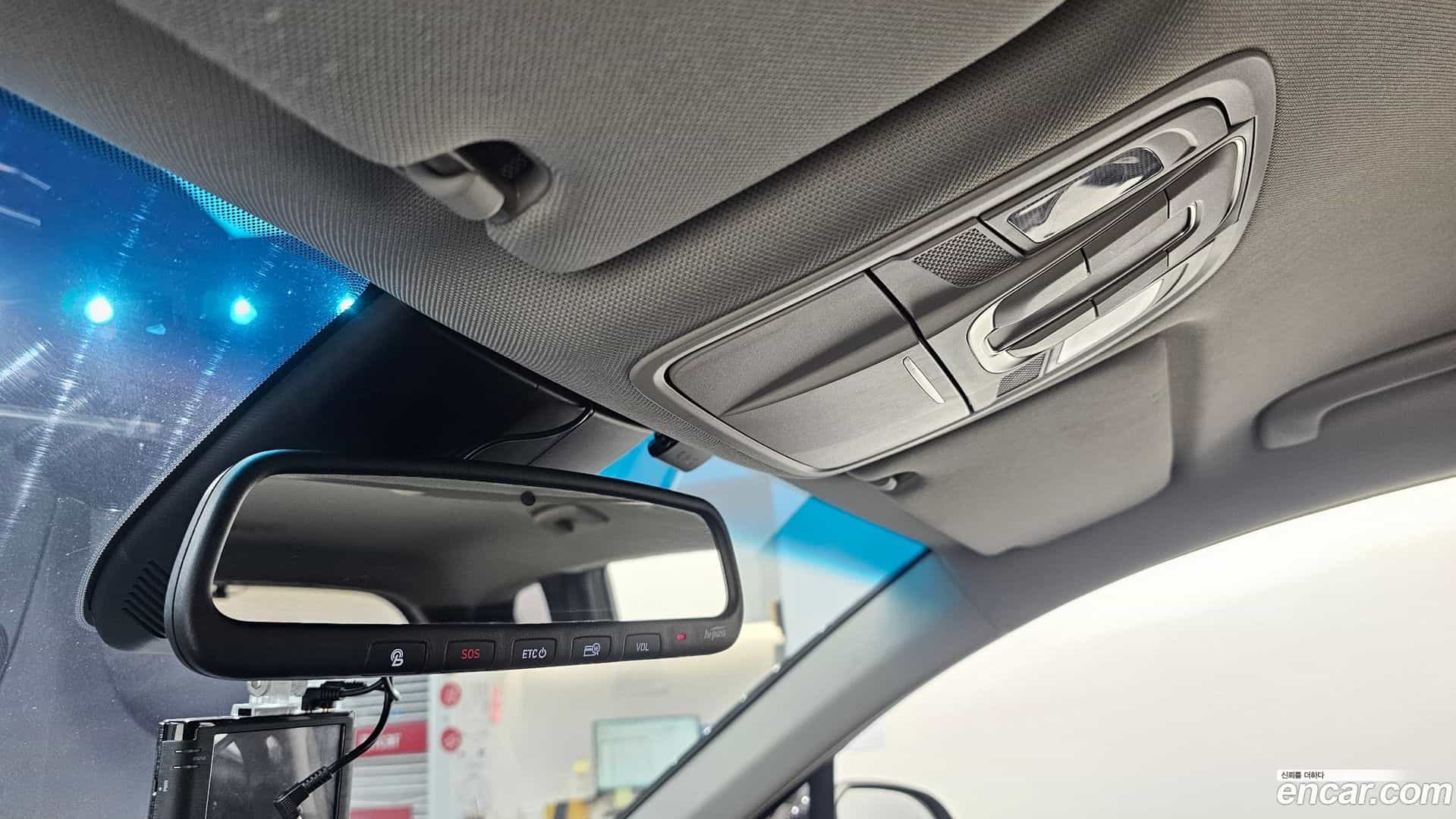 Santafe Hyundai 2019.6-OPTION-021
