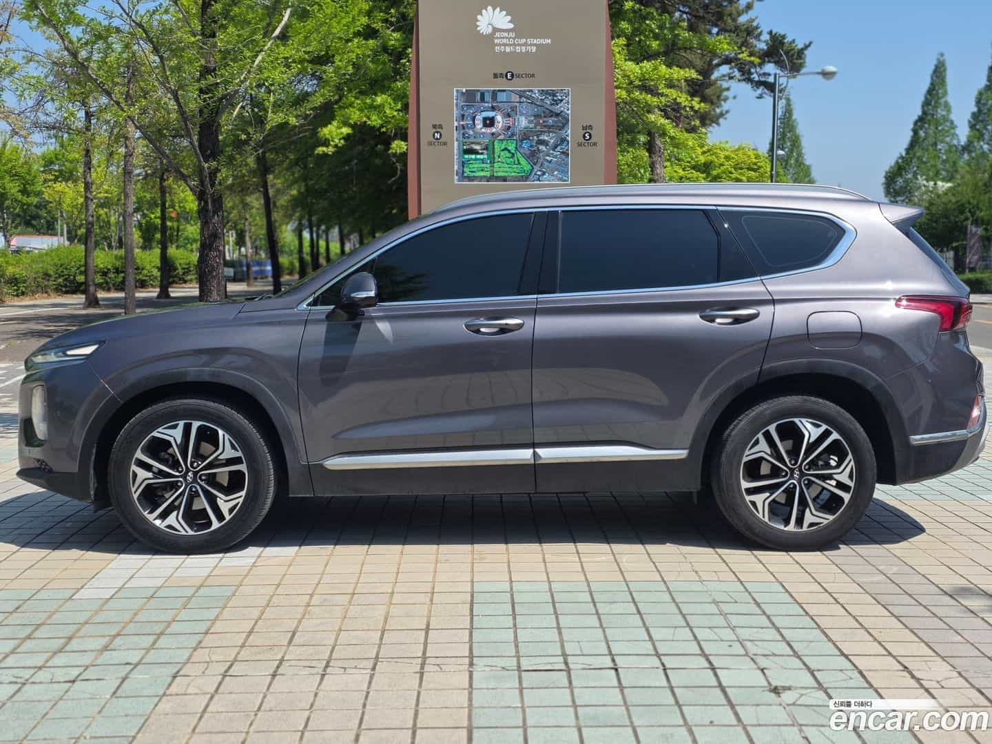 Santafe Hyundai 2018.3-OUTER-003