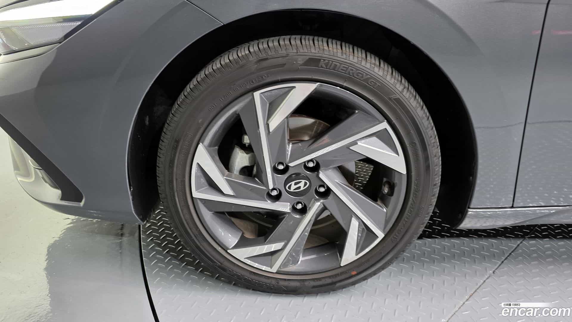 AVANTE Hyundai 2024.0-OUTER-005