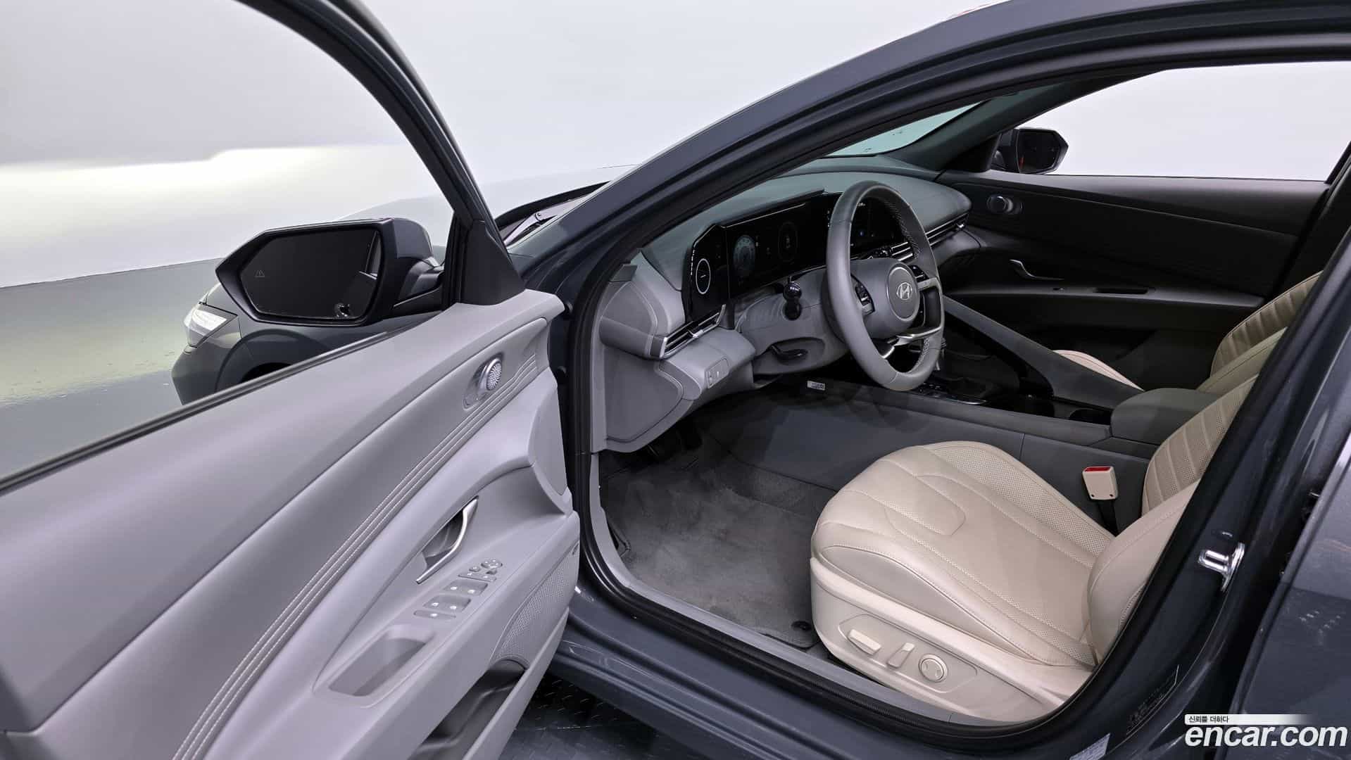 AVANTE Hyundai 2024.0-INNER-010