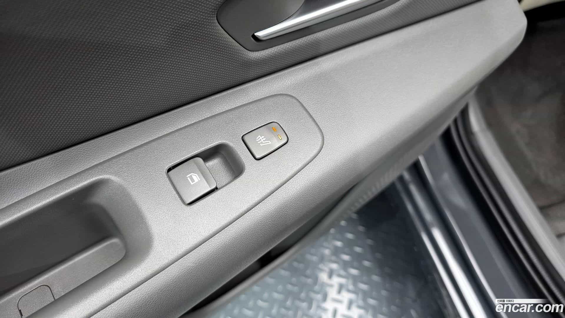 AVANTE Hyundai 2024.0-OPTION-043