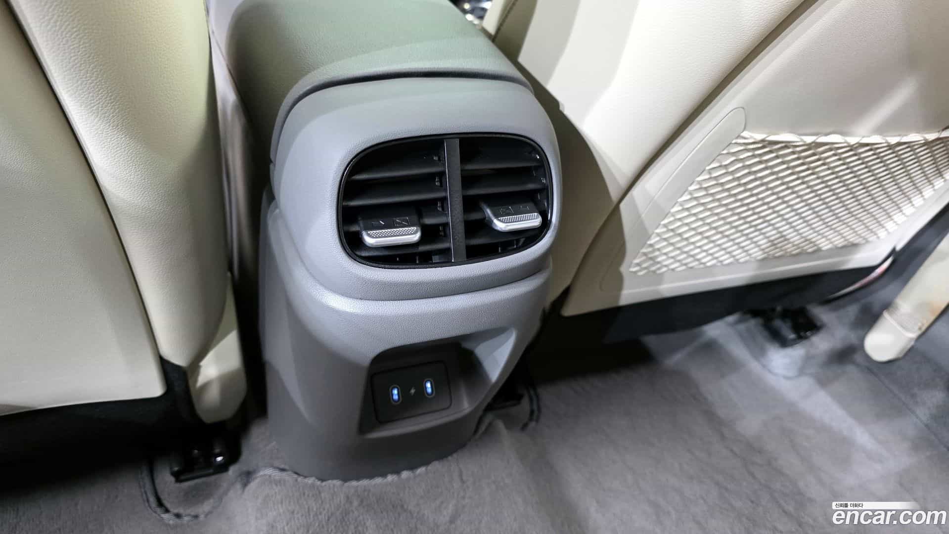 AVANTE Hyundai 2024.0-OPTION-044