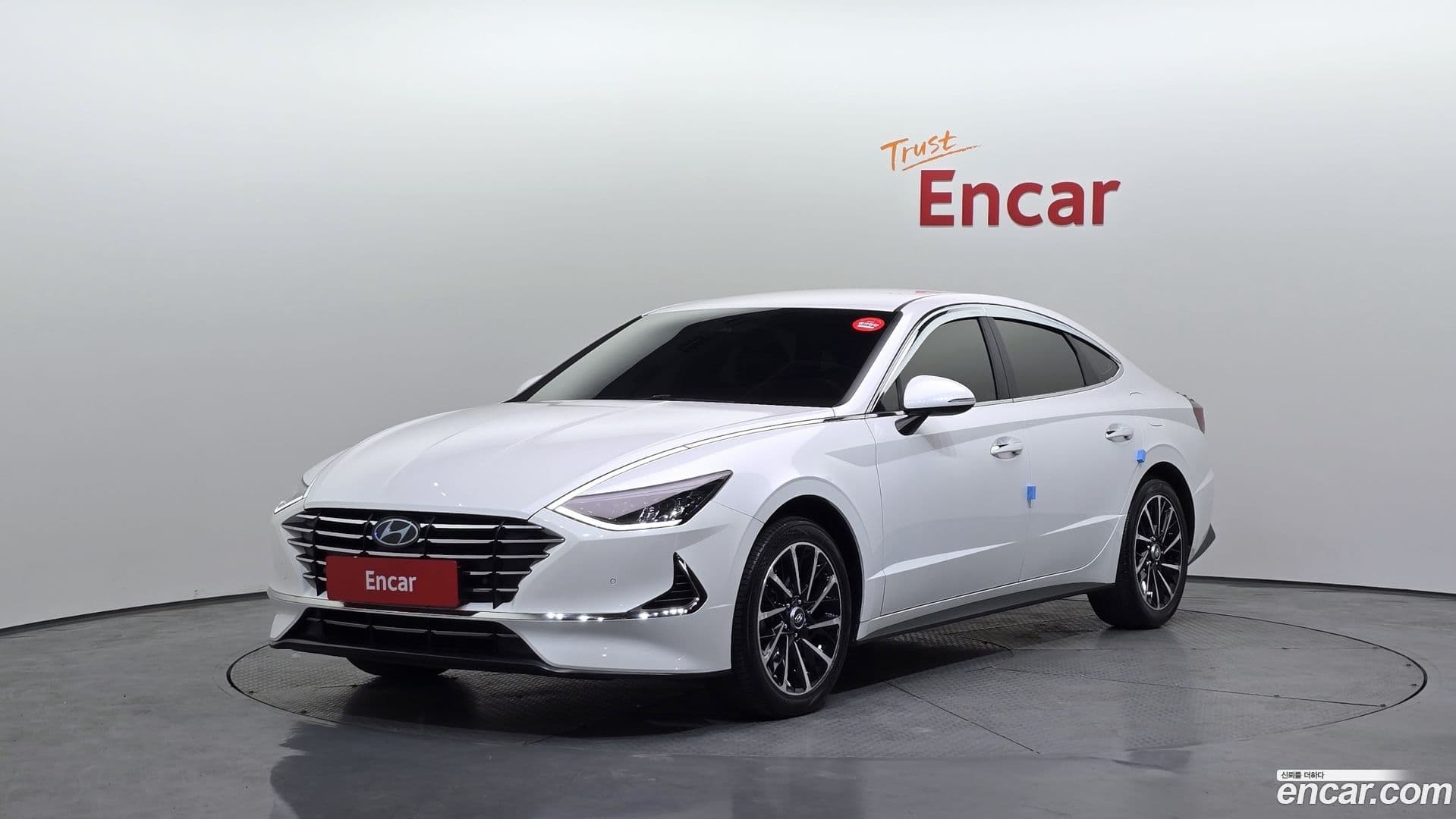 Main__Slider__Photo:Sonata Hyundai 2019.9-0