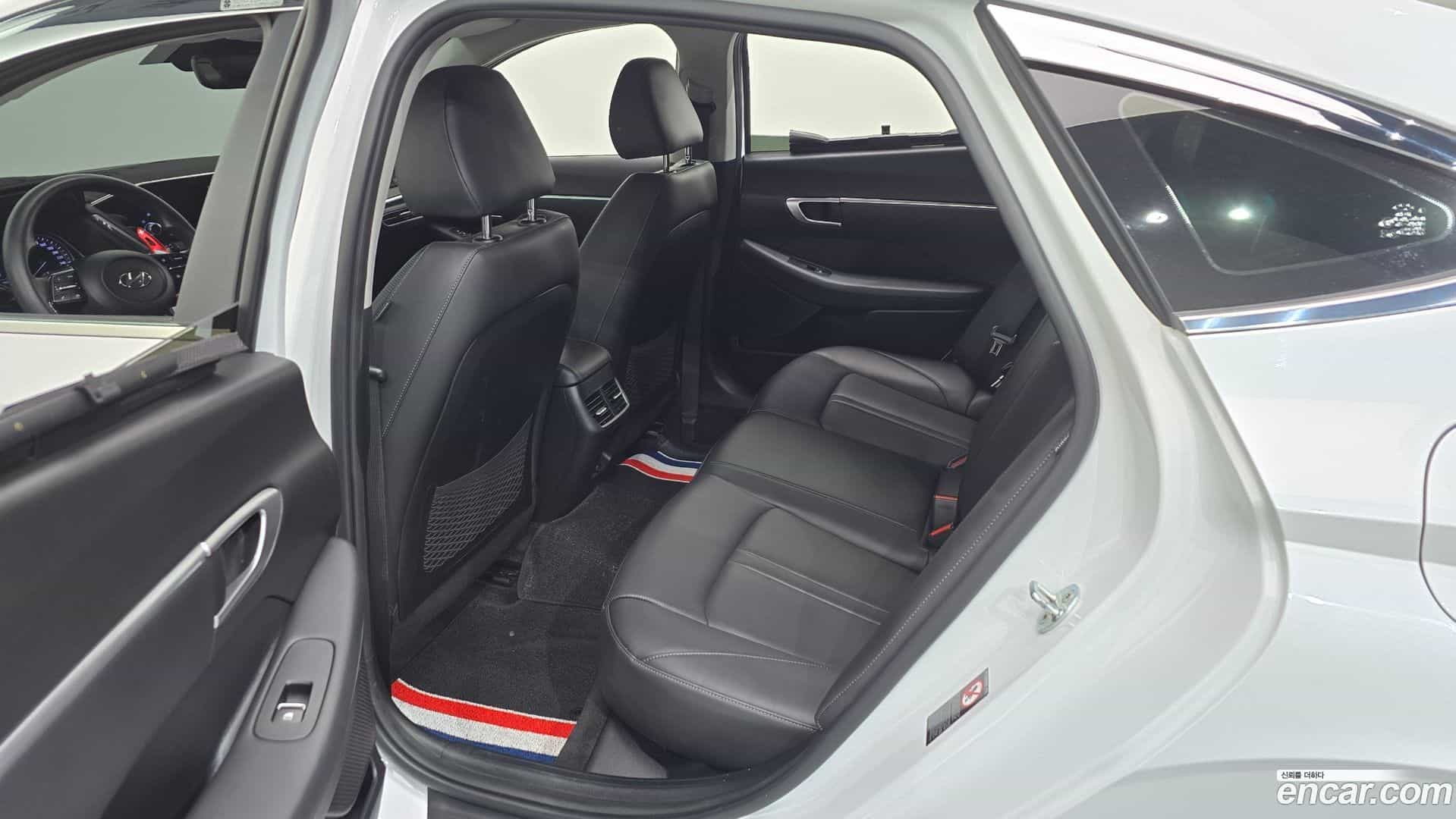Sonata Hyundai 2019.9-OPTION-022