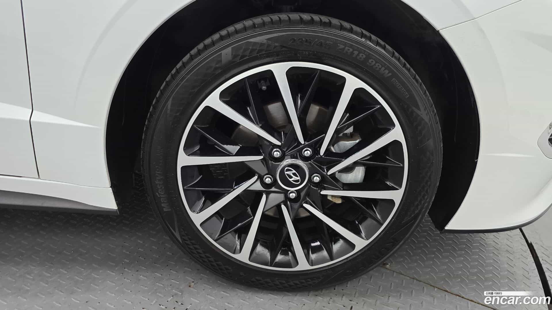 Sonata Hyundai 2019.9-OUTER-031