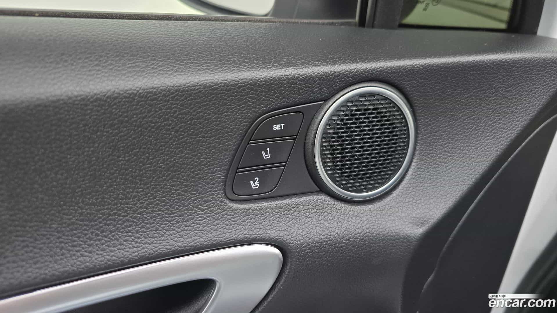 Sonata Hyundai 2019.9-OPTION-044