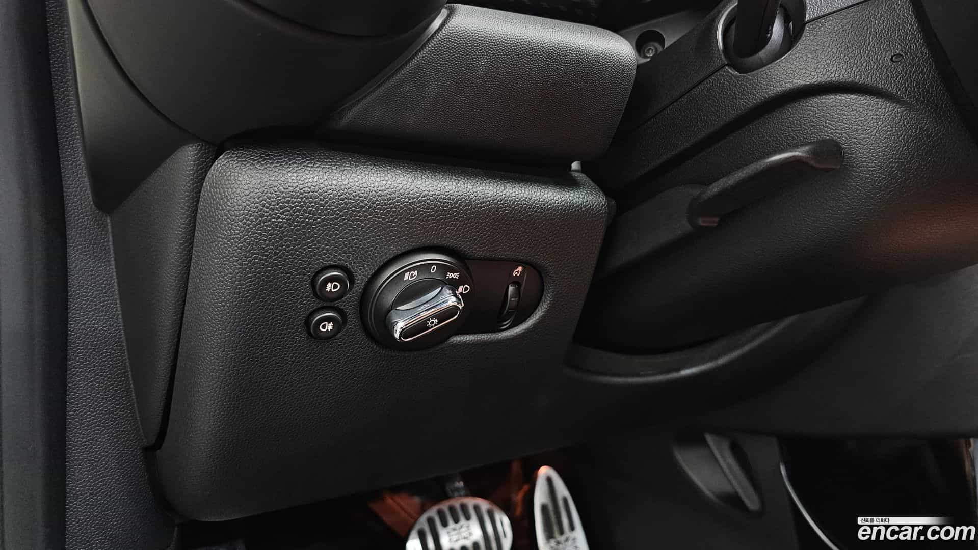 Cooper Convertible Mini 2019.3-OPTION-023