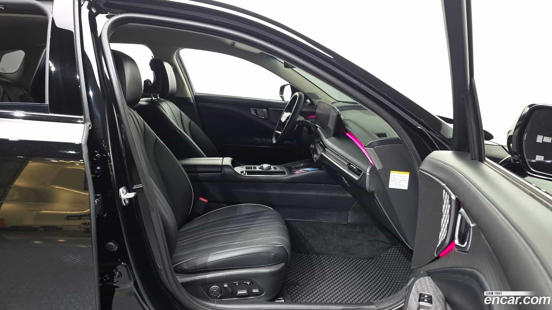 K8 Kia 2025.10-OPTION-015
