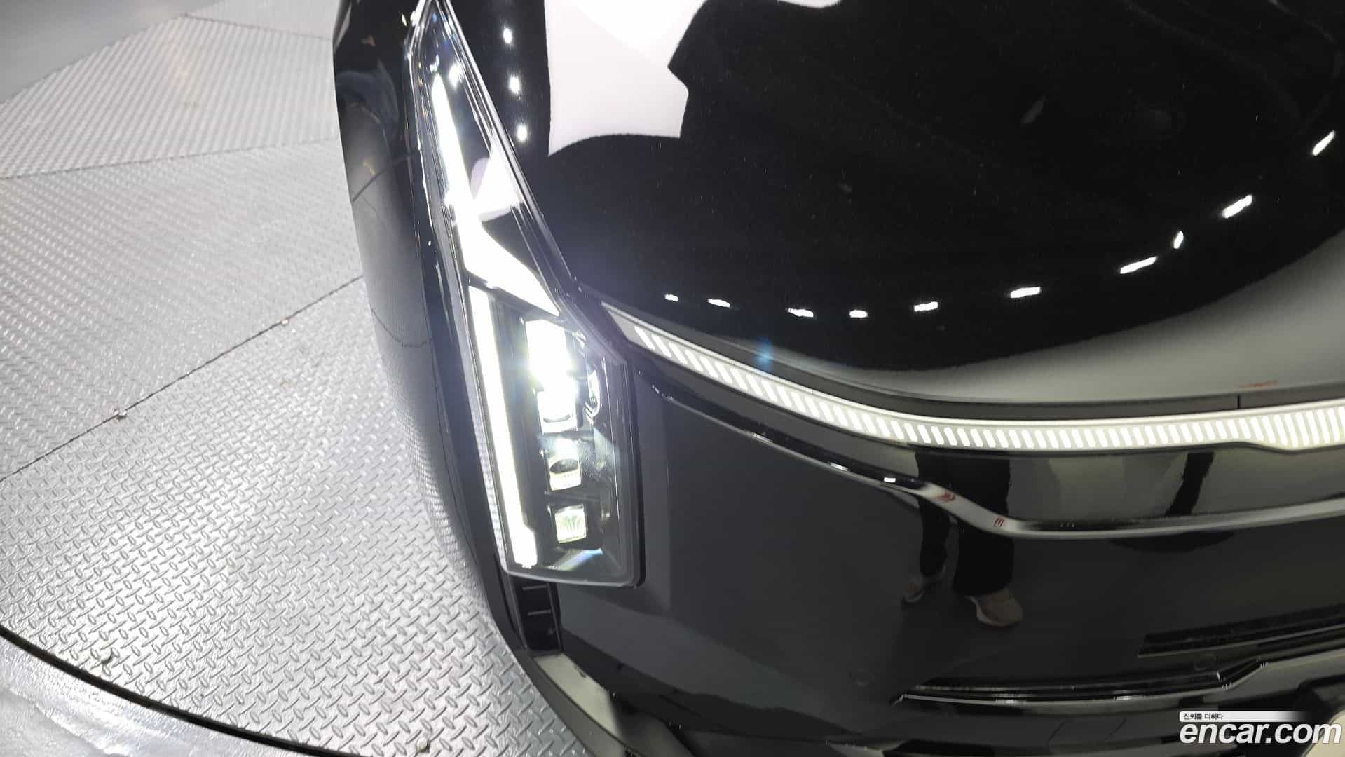 K8 Kia 2025.10-OUTER-032
