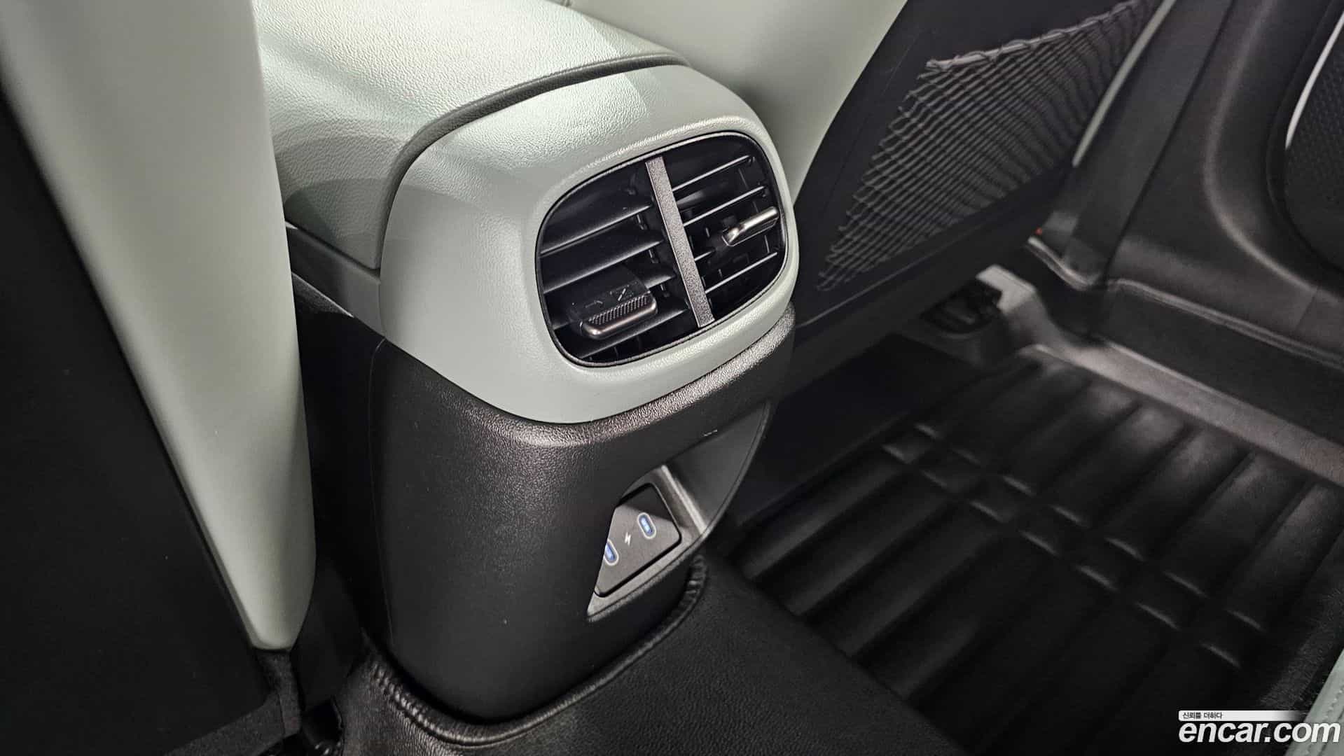AVANTE Hyundai 2024.1-OPTION-022